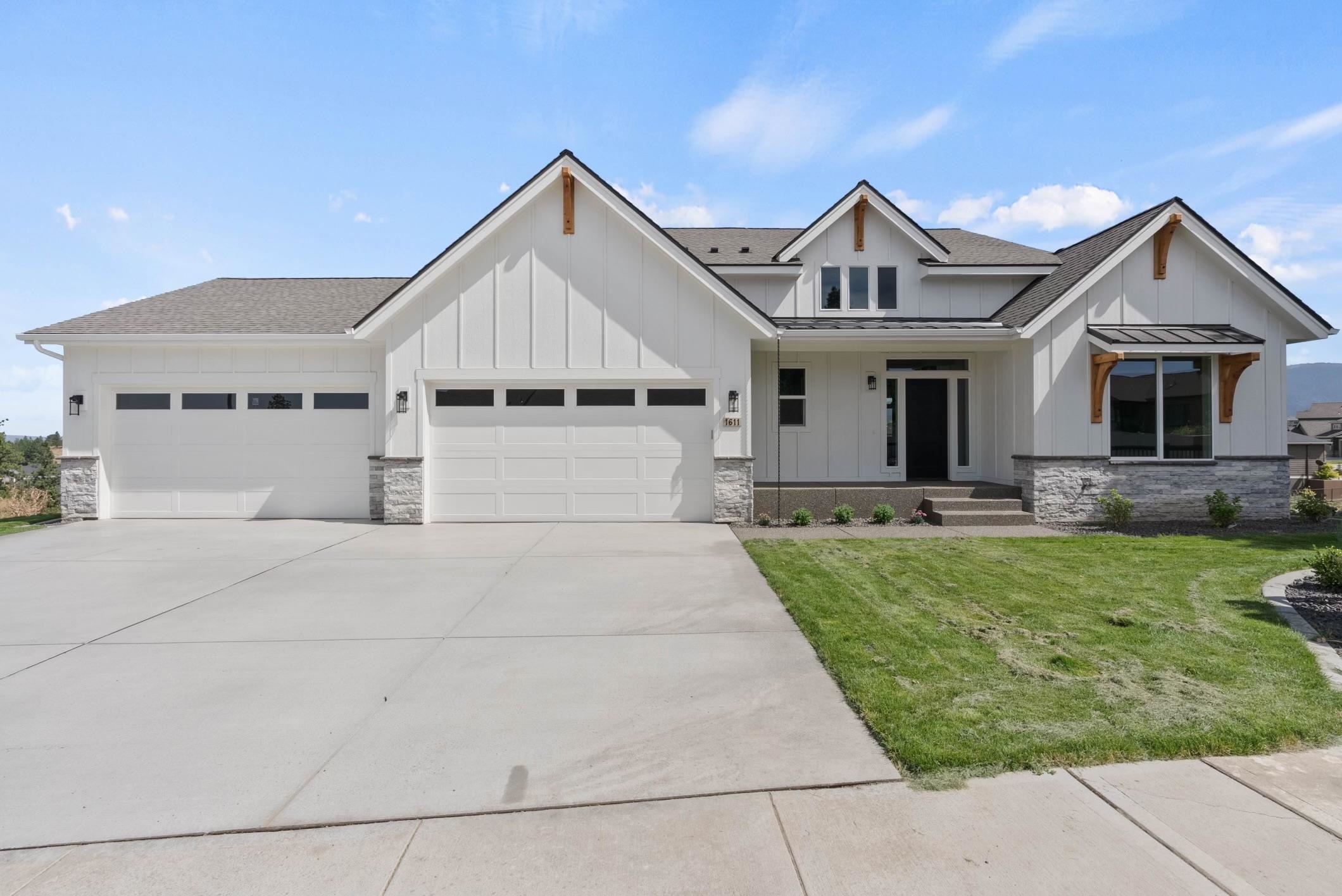 Spokane, Washington, 99223, United States, 5 Bedrooms Bedrooms, ,4 BathroomsBathrooms,Residential,For Sale,1999672