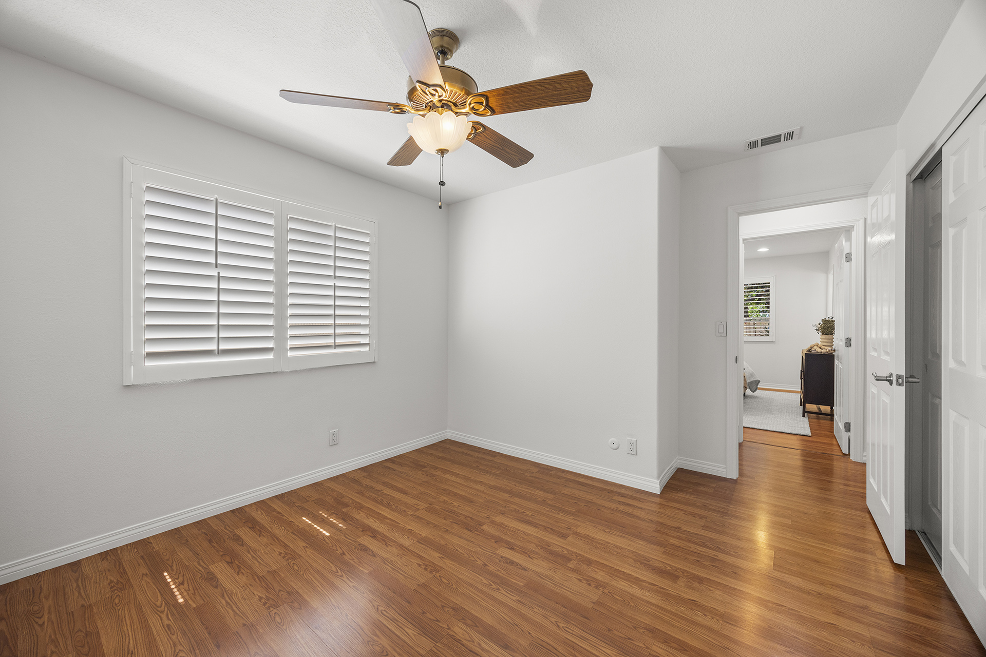Anaheim, California, 92807, United States, 3 Bedrooms Bedrooms, ,2 BathroomsBathrooms,Residential,For Sale,1889806