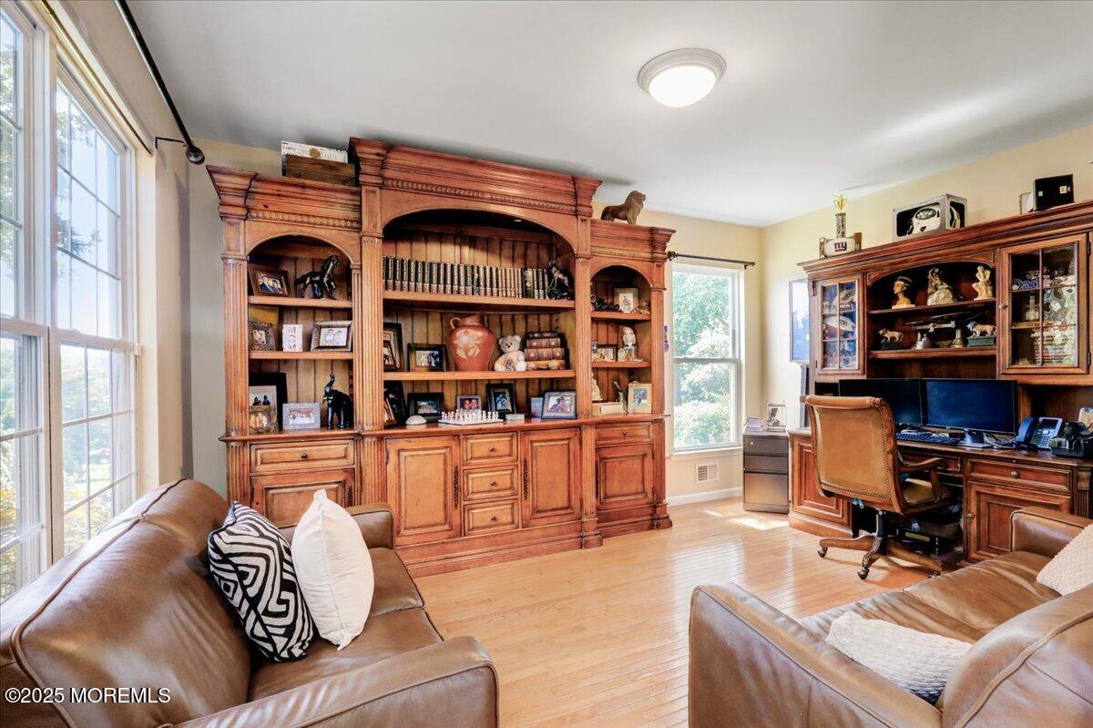 Howell, New Jersey, 07731, United States, 4 Bedrooms Bedrooms, ,3 BathroomsBathrooms,Residential,For Sale,1902992