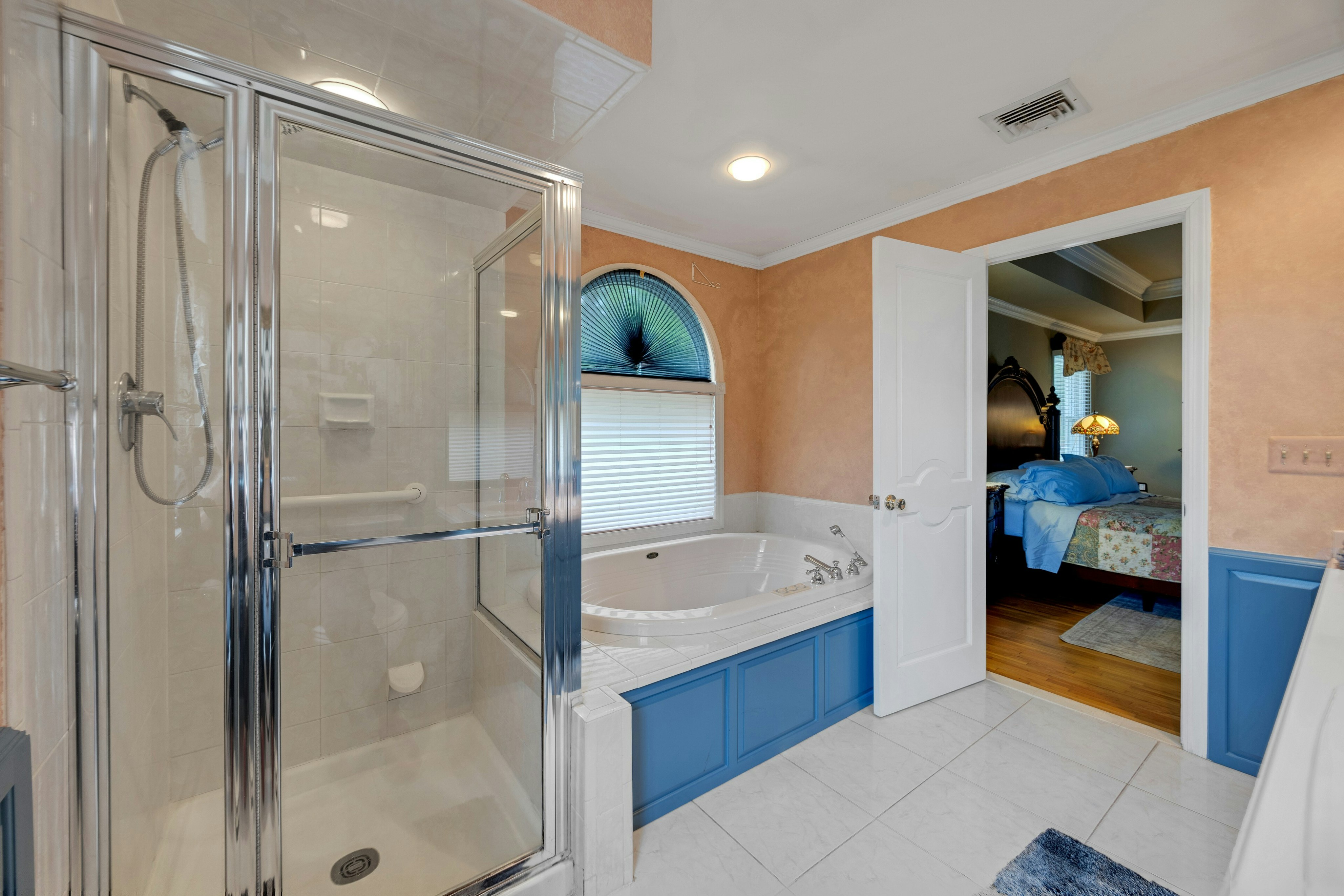  2 Crocker Mansion Drive, Mahwah, NJ 07430 - 物件實景