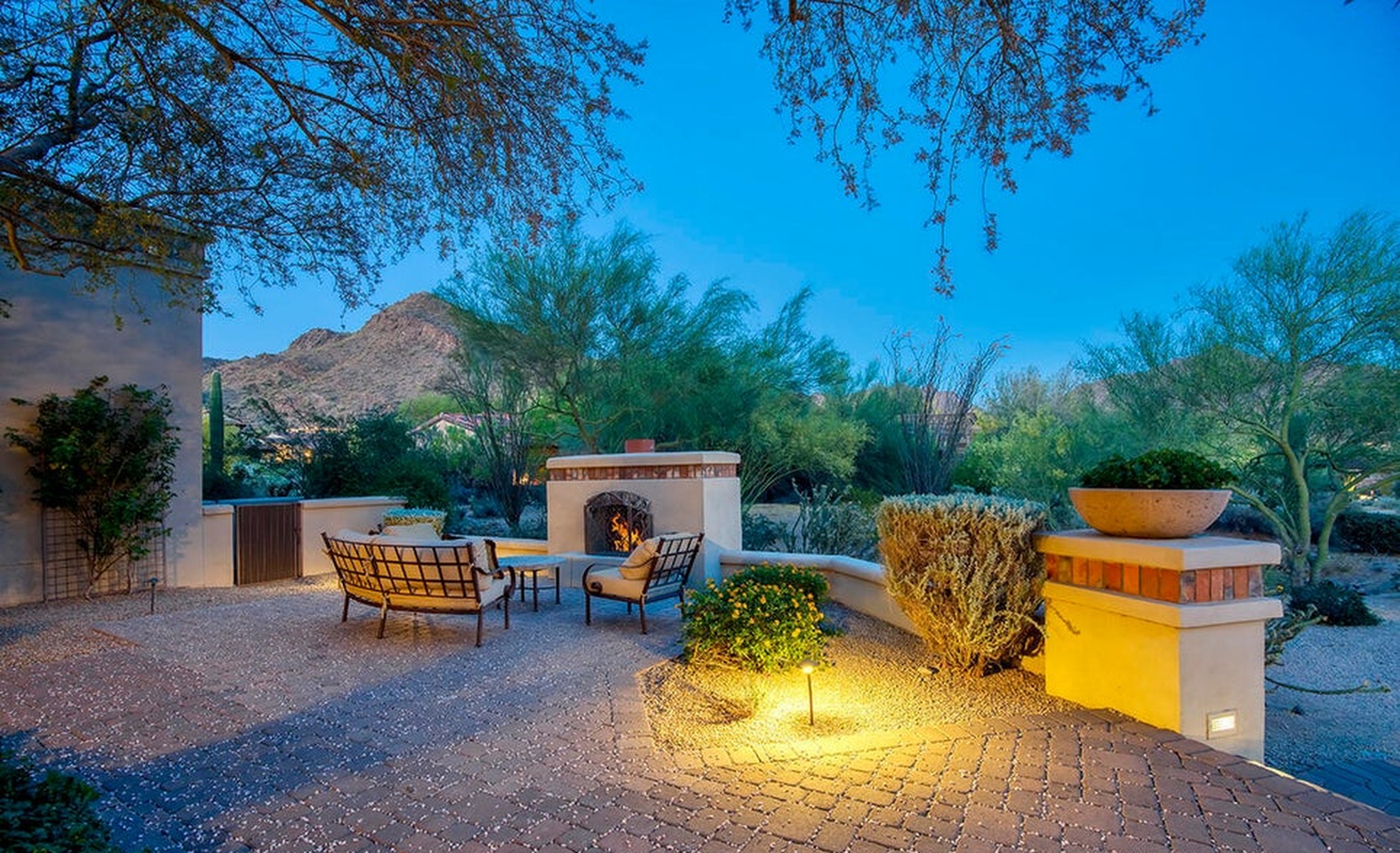  9820 E Thompson Peak Pkwy #824  Scottsdale, AZ - 物件實景