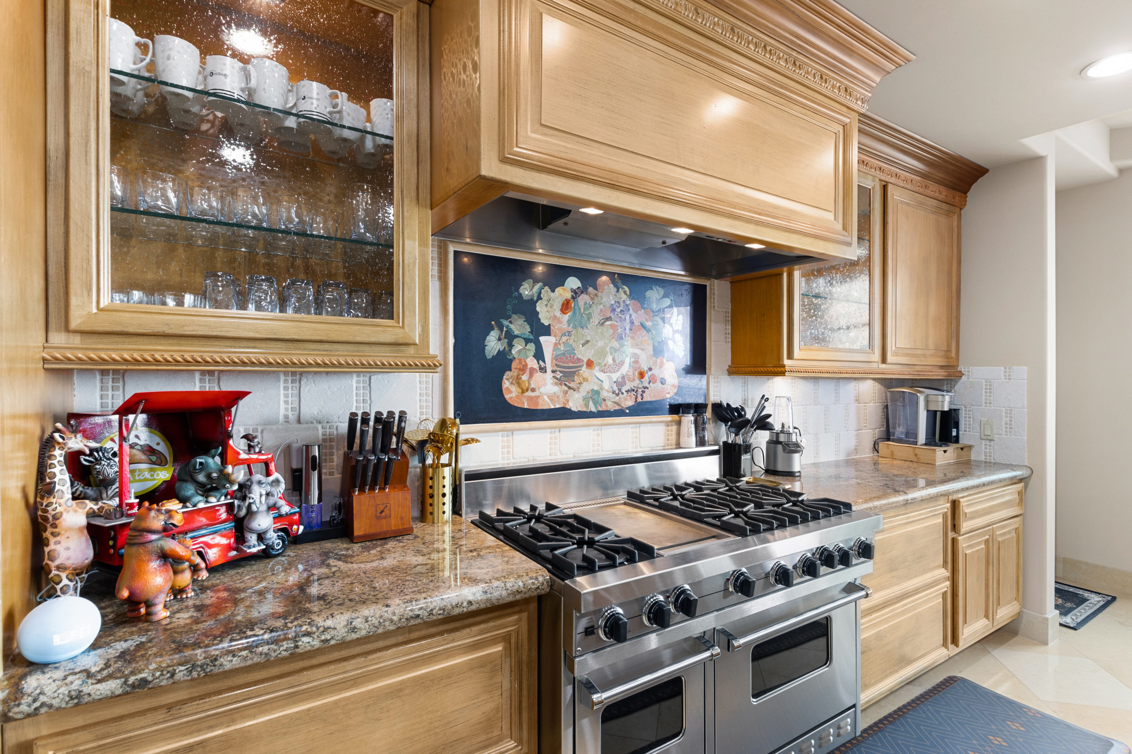  Stunning home at One Queensridge Place - 物件實景