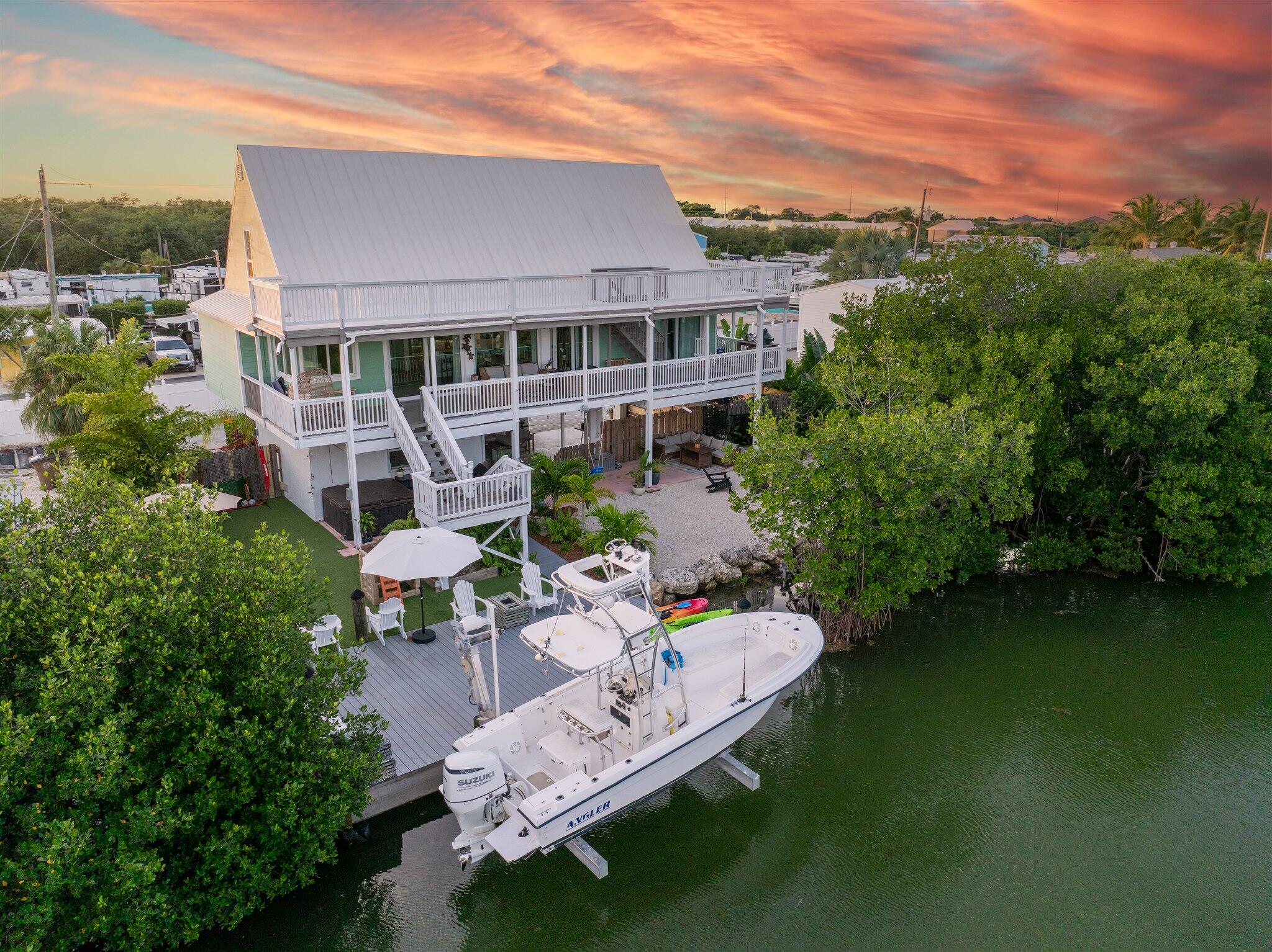 MARATHON, Florida, 33050, United States, 2 Bedrooms Bedrooms, ,2 BathroomsBathrooms,Residential,For Sale,2000916