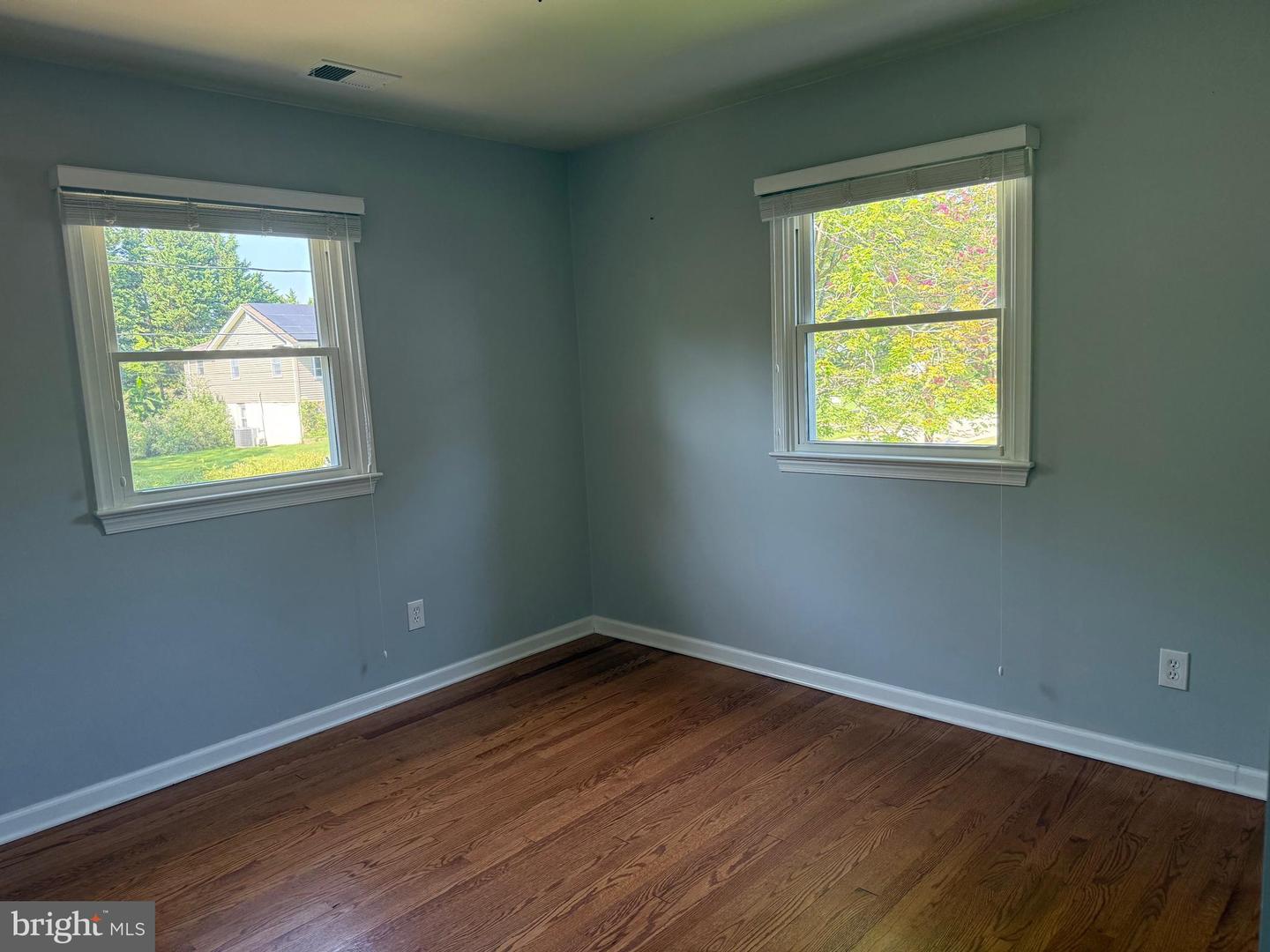 Annapolis, Maryland, 21403, United States, 4 Bedrooms Bedrooms, ,2 BathroomsBathrooms,Residential,For Sale,1896328