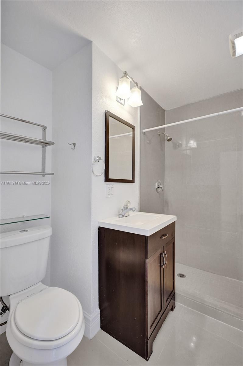 Miami, Florida, 33138, United States, 3 Bedrooms Bedrooms, ,2 BathroomsBathrooms,Residential,For Sale,1947884