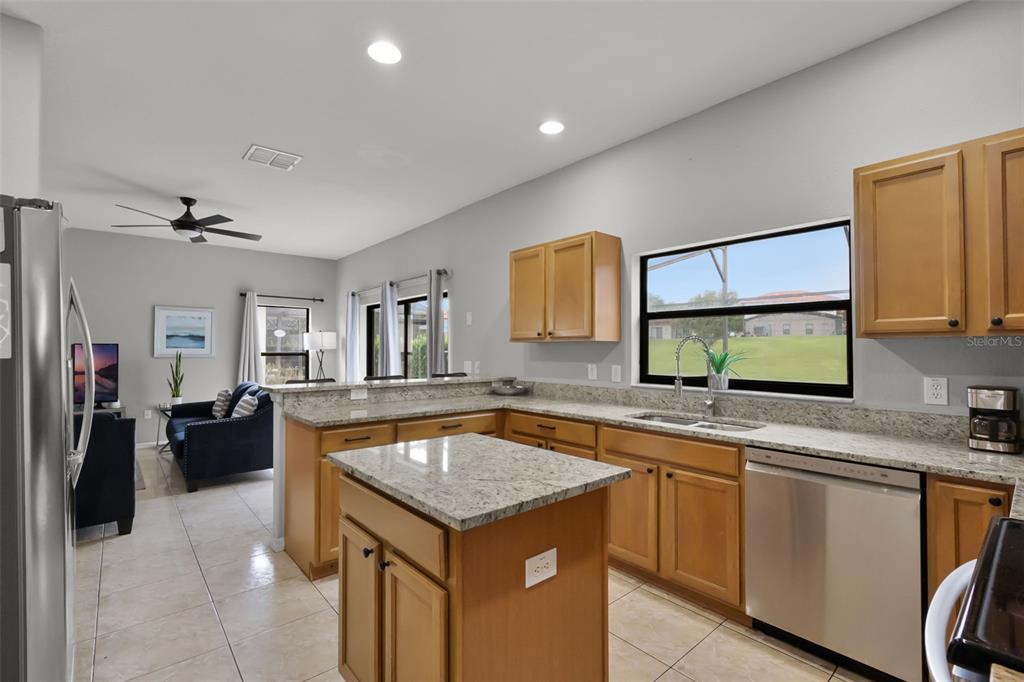 Clermont, Florida, 34714, United States, 5 Bedrooms Bedrooms, ,4 BathroomsBathrooms,Residential,For Sale,1947798