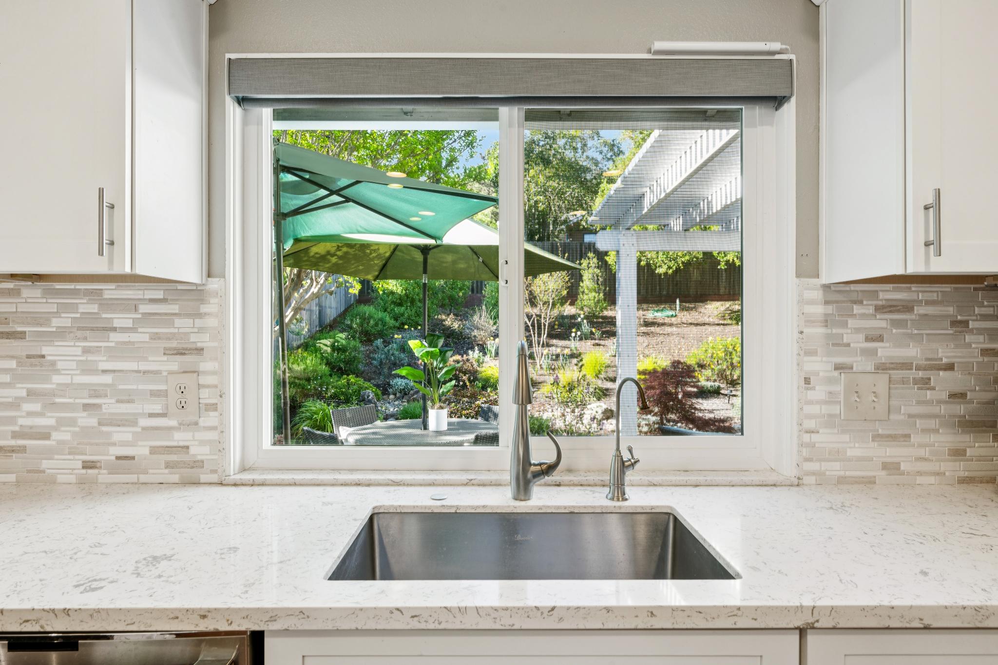  7284 Oakmont Drive - 物件實景