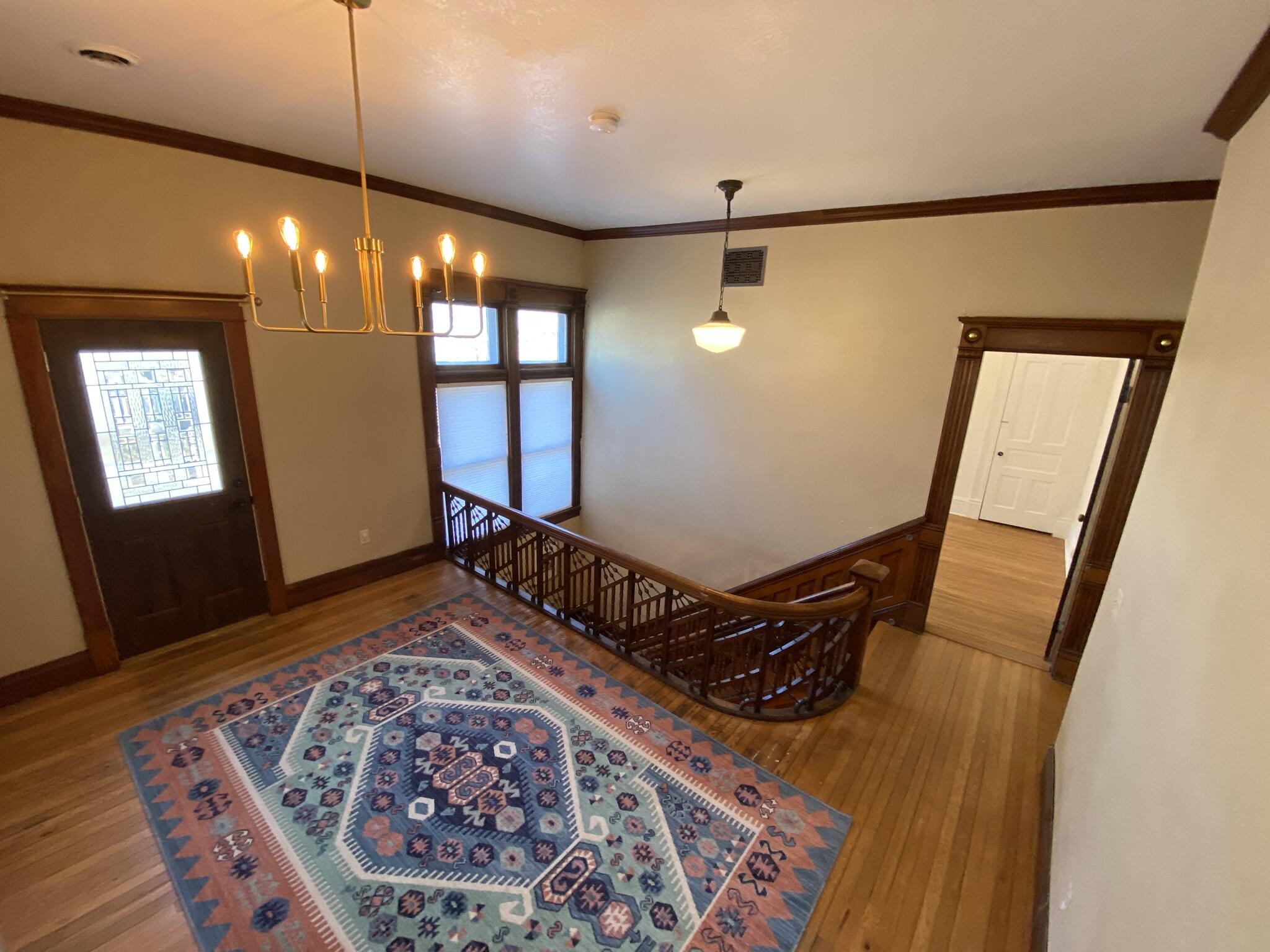 La Crosse, Wisconsin, 54601, United States, 6 Bedrooms Bedrooms, ,5 BathroomsBathrooms,Residential,For Sale,2018389