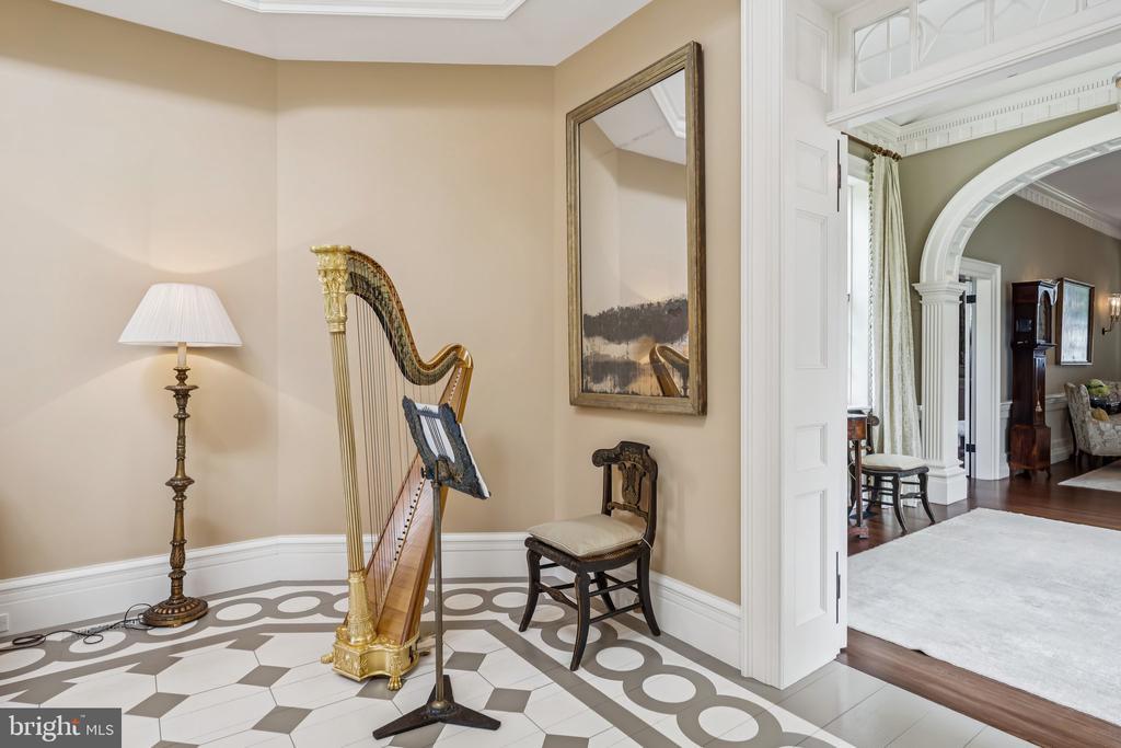 Rappahannock Academy, Virginia, 22538, United States, 4 Bedrooms Bedrooms, ,5 BathroomsBathrooms,Residential,For Sale,1917132