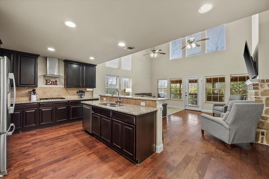 Rockwall, Texas, 75032, United States, 4 Bedrooms Bedrooms, ,3 BathroomsBathrooms,Residential,For Sale,1720760