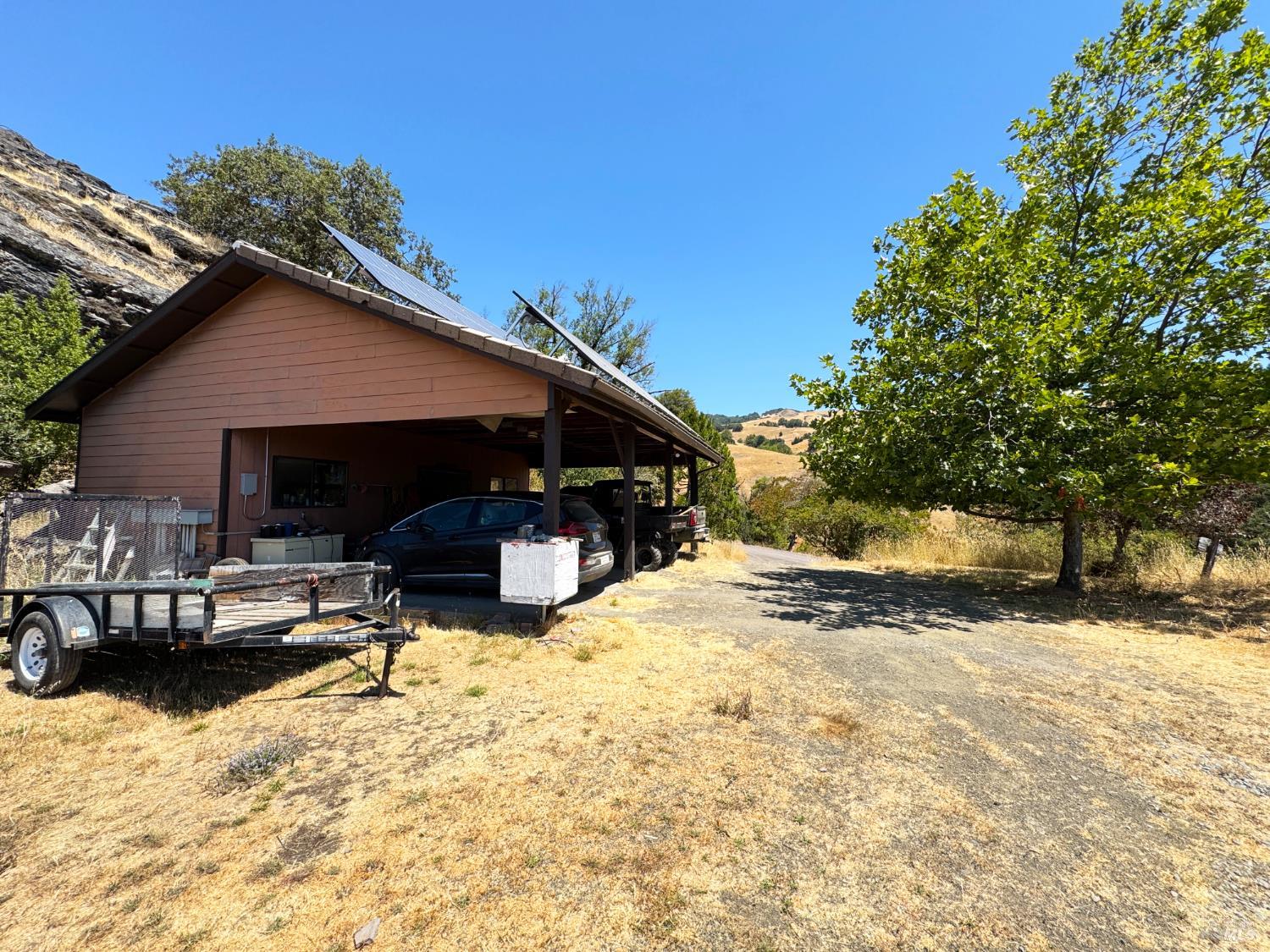 Garberville, California, 95542, United States, 3 Bedrooms Bedrooms, ,2 BathroomsBathrooms,Residential,For Sale,1914332