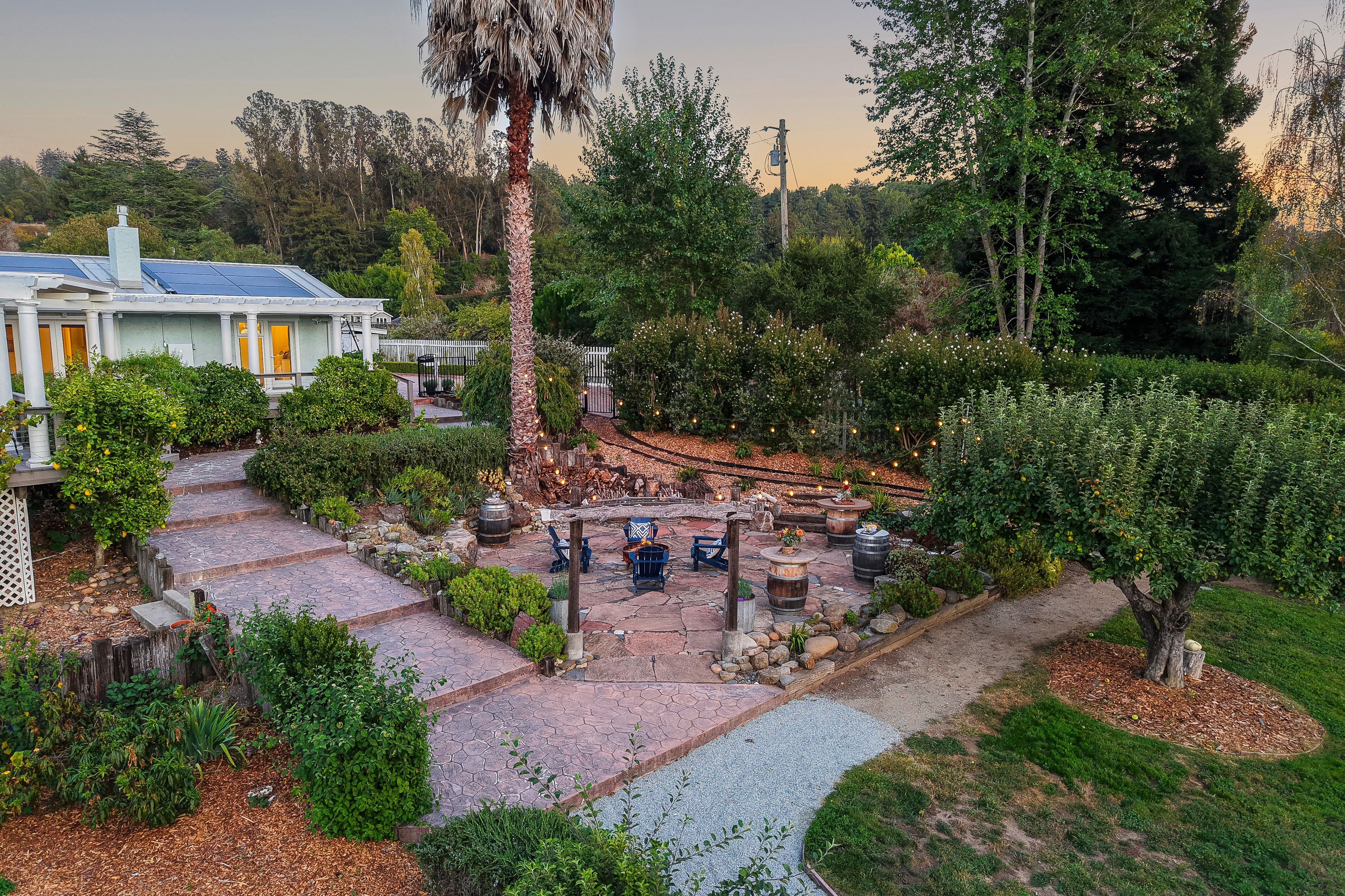  3999 Cherryvale Avenue, Soquel - 物件實景
