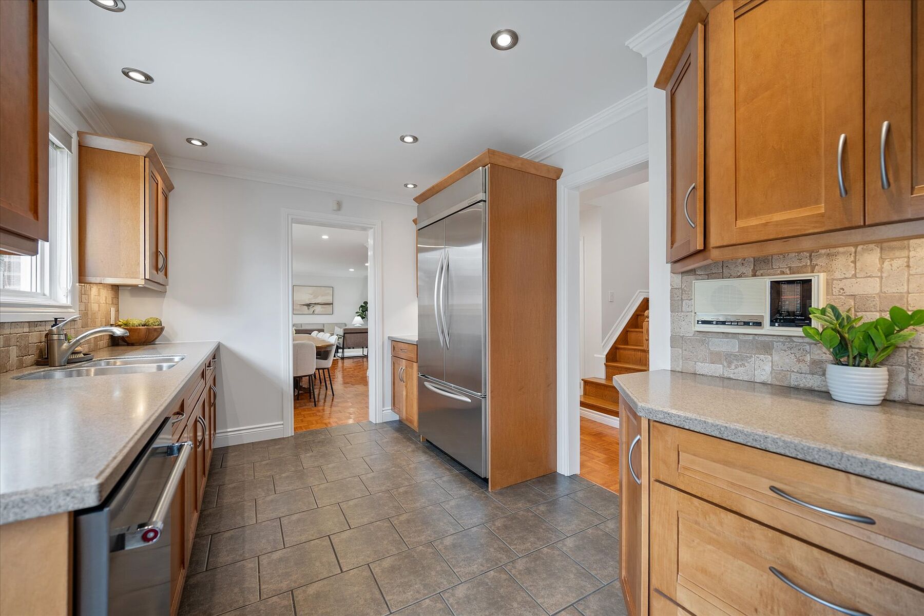  Spacious Falgarwood Sidesplit - 物件實景