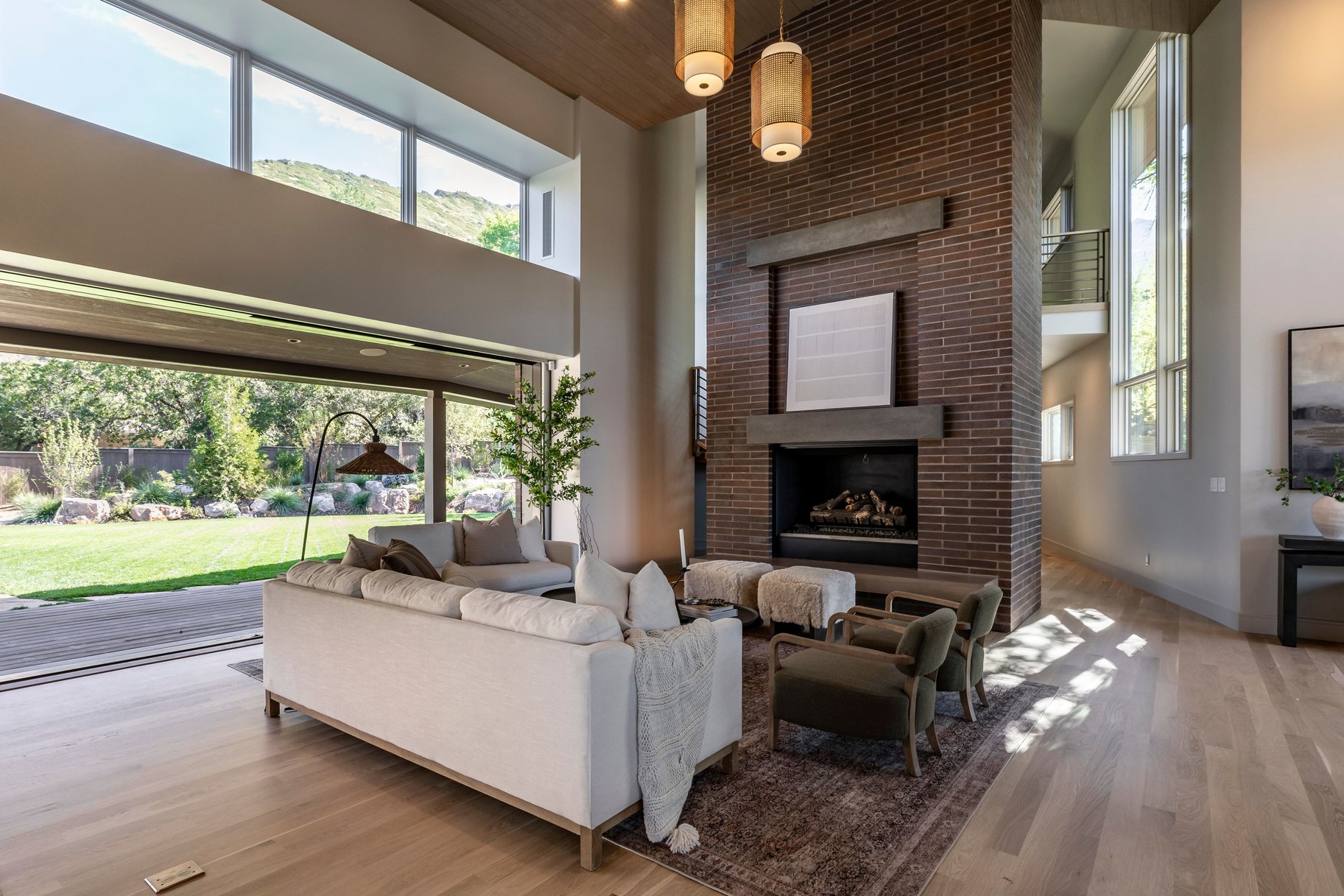  Mid-Century Modern. Perfected. - 物件實景