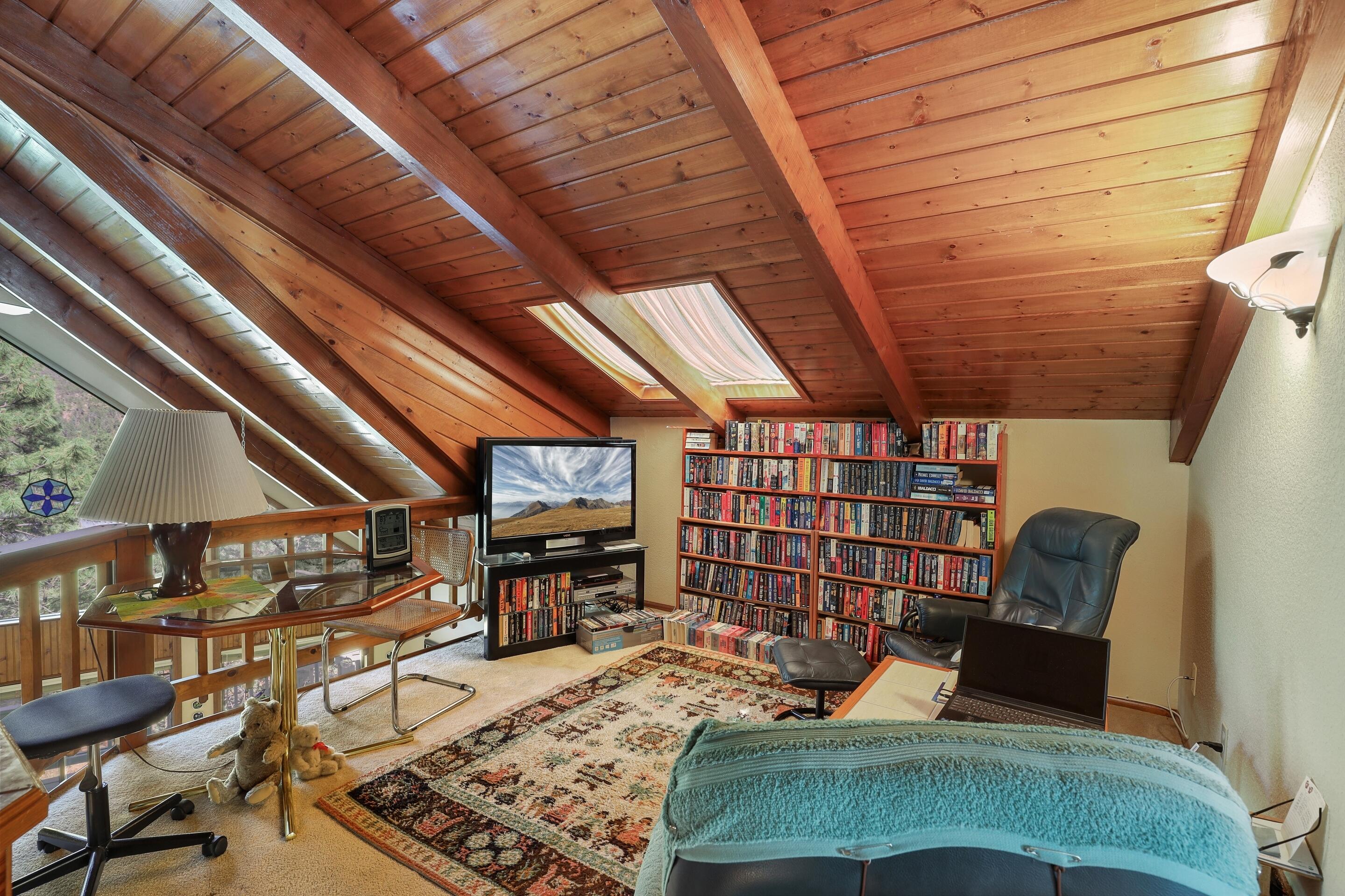 Pine, Arizona, 85544, United States, 3 Bedrooms Bedrooms, ,1 BathroomBathrooms,Residential,For Sale,1874773