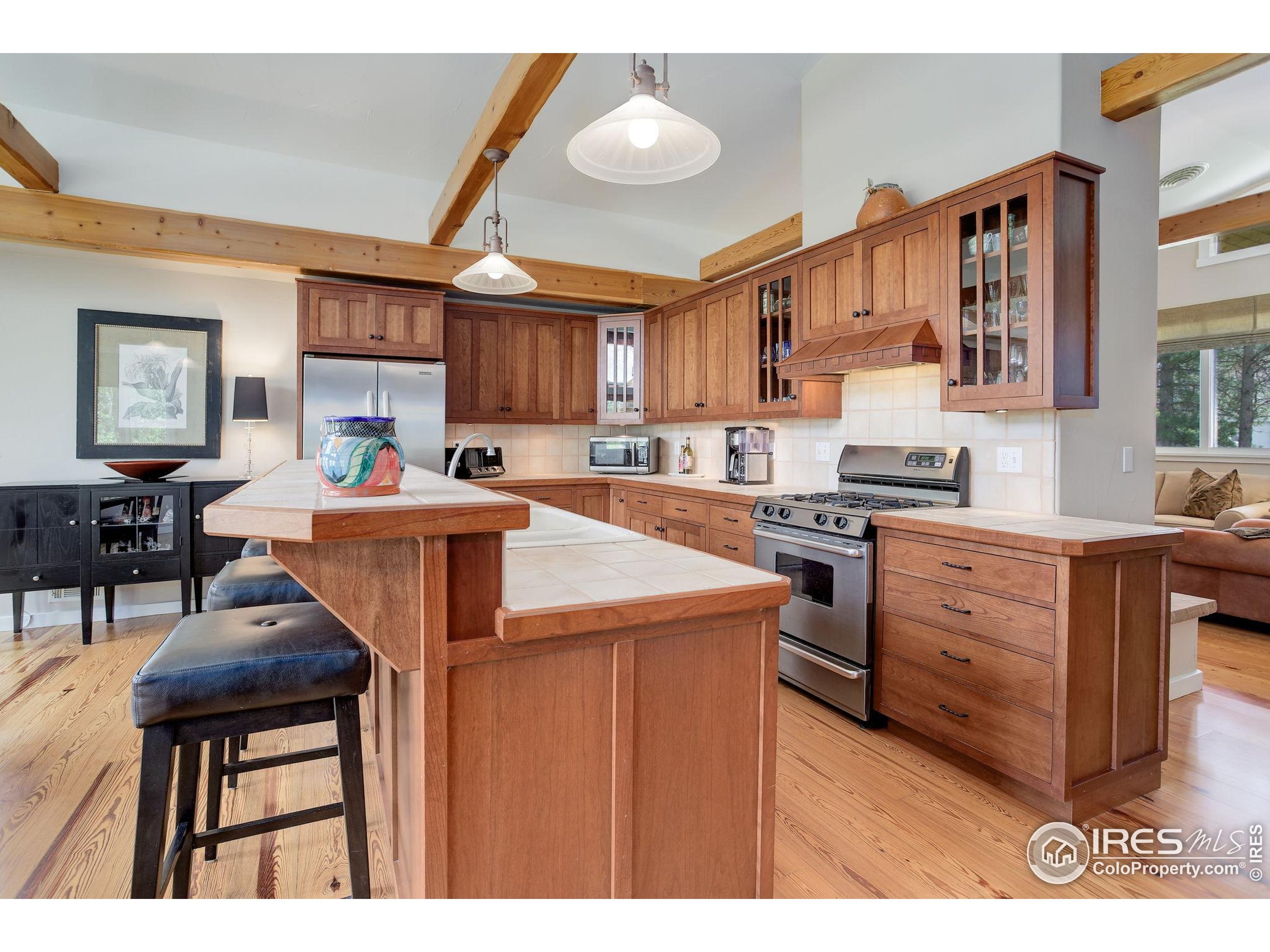 Boulder, Colorado, 80301, United States, 3 Bedrooms Bedrooms, ,1 BathroomBathrooms,Residential,For Sale,1925379