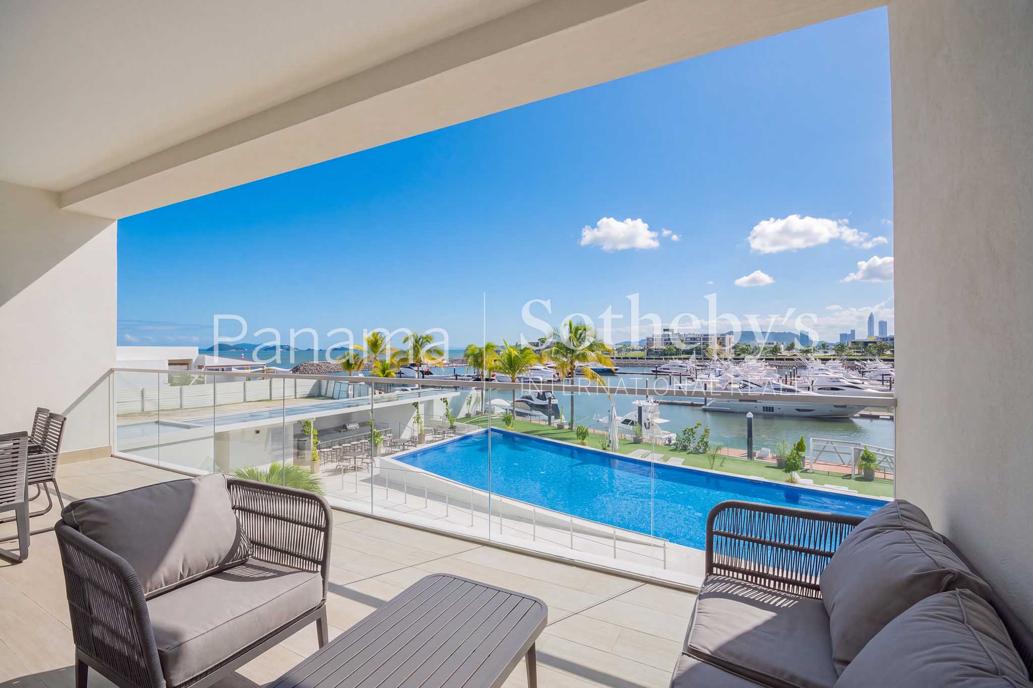  Two-Bedroom Corner Marina Residence  Beach Club Residences, Ocean Reef Islands - 物件實景
