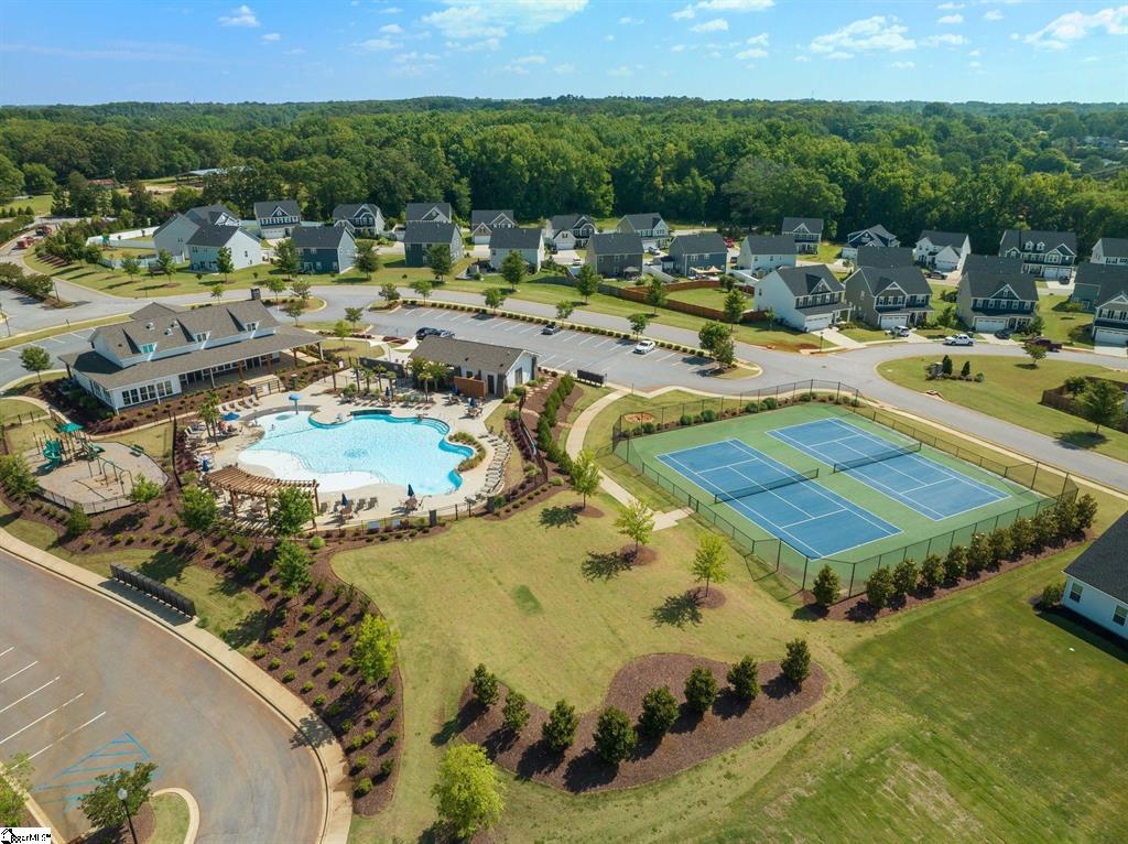 Greenville, South Carolina, 29607, United States, 6 Bedrooms Bedrooms, ,4 BathroomsBathrooms,Residential,For Sale,1986555