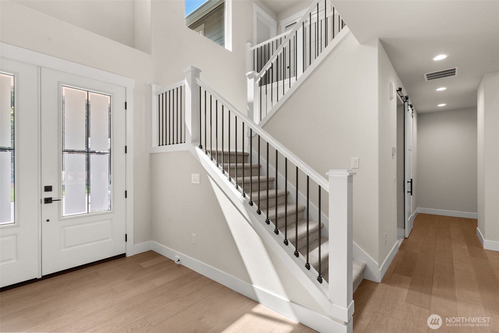 Olympia, Washington, 98502, United States, 4 Bedrooms Bedrooms, ,2 BathroomsBathrooms,Residential,For Sale,1848524
