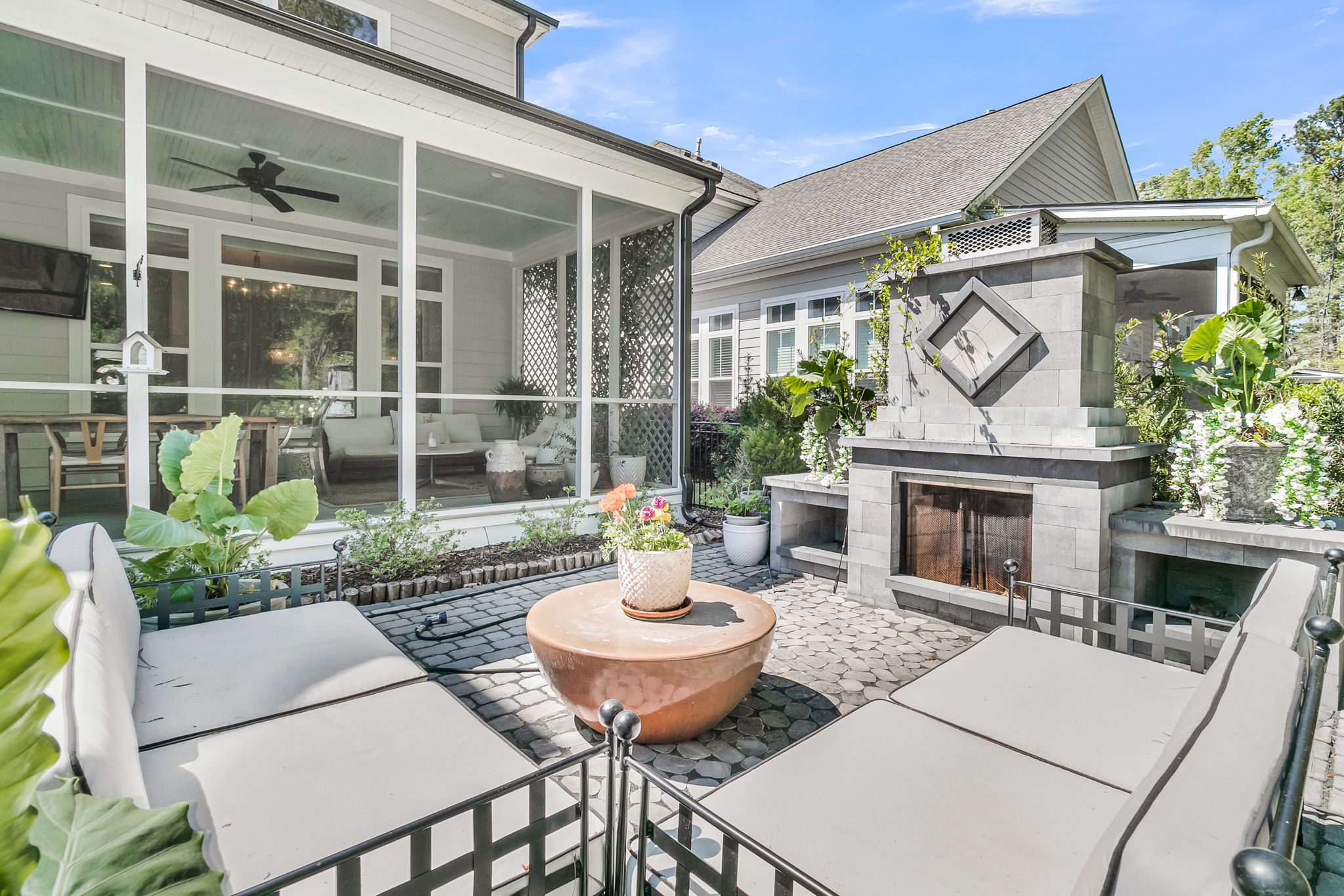  2680 Fountainhead Way - 物件實景