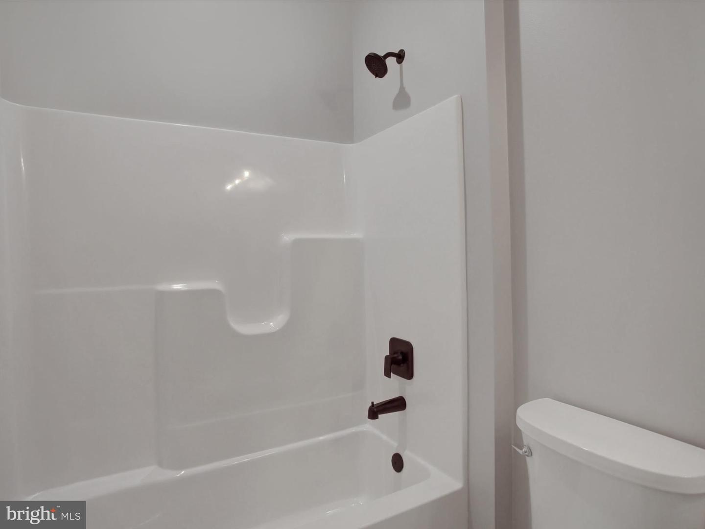 Greencastle, Pennsylvania, 17225, United States, 3 Bedrooms Bedrooms, ,2 BathroomsBathrooms,Residential,For Sale,1933339