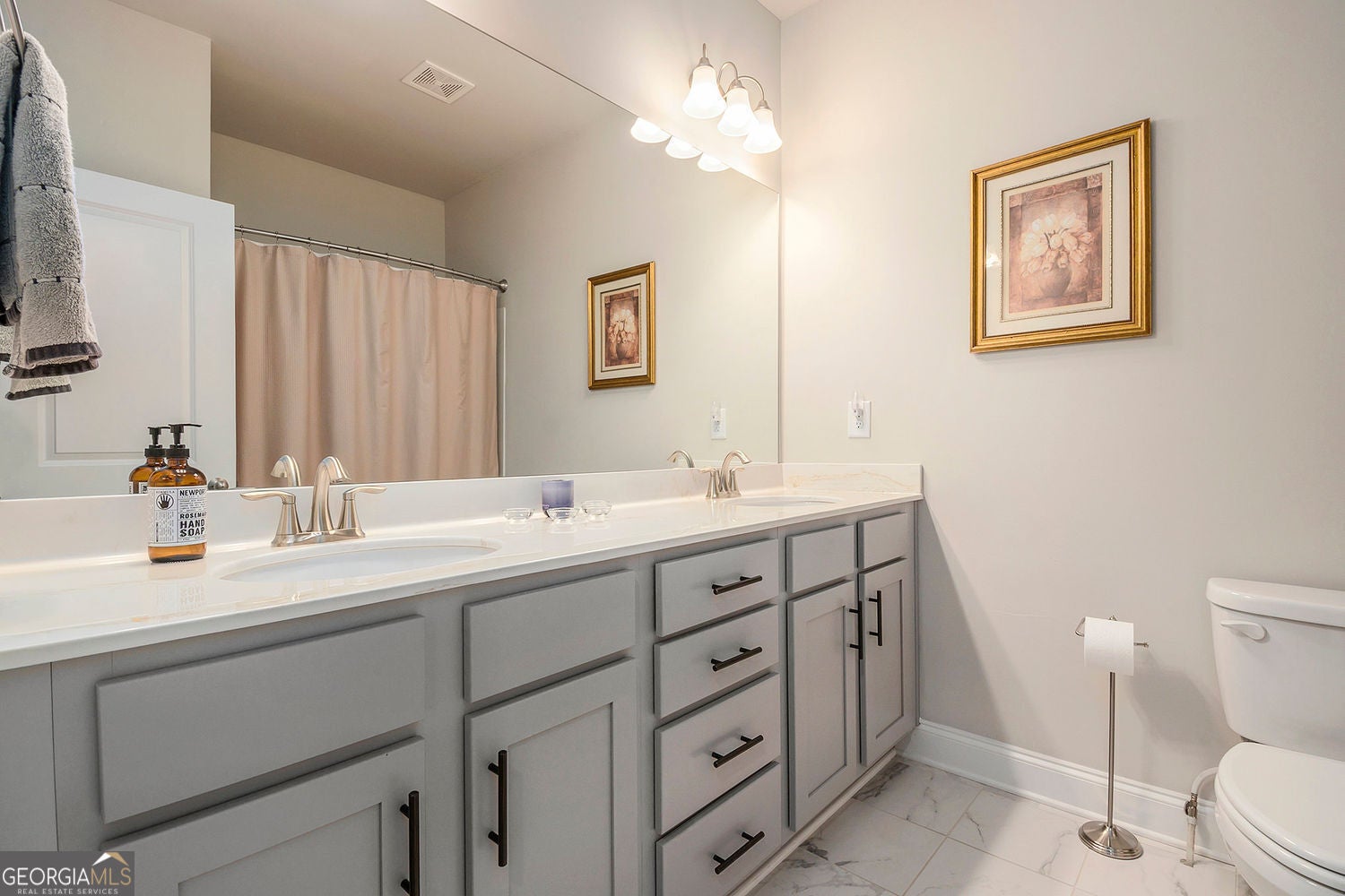 Dallas, Georgia, 30132, United States, 5 Bedrooms Bedrooms, ,5 BathroomsBathrooms,Residential,For Sale,1914852