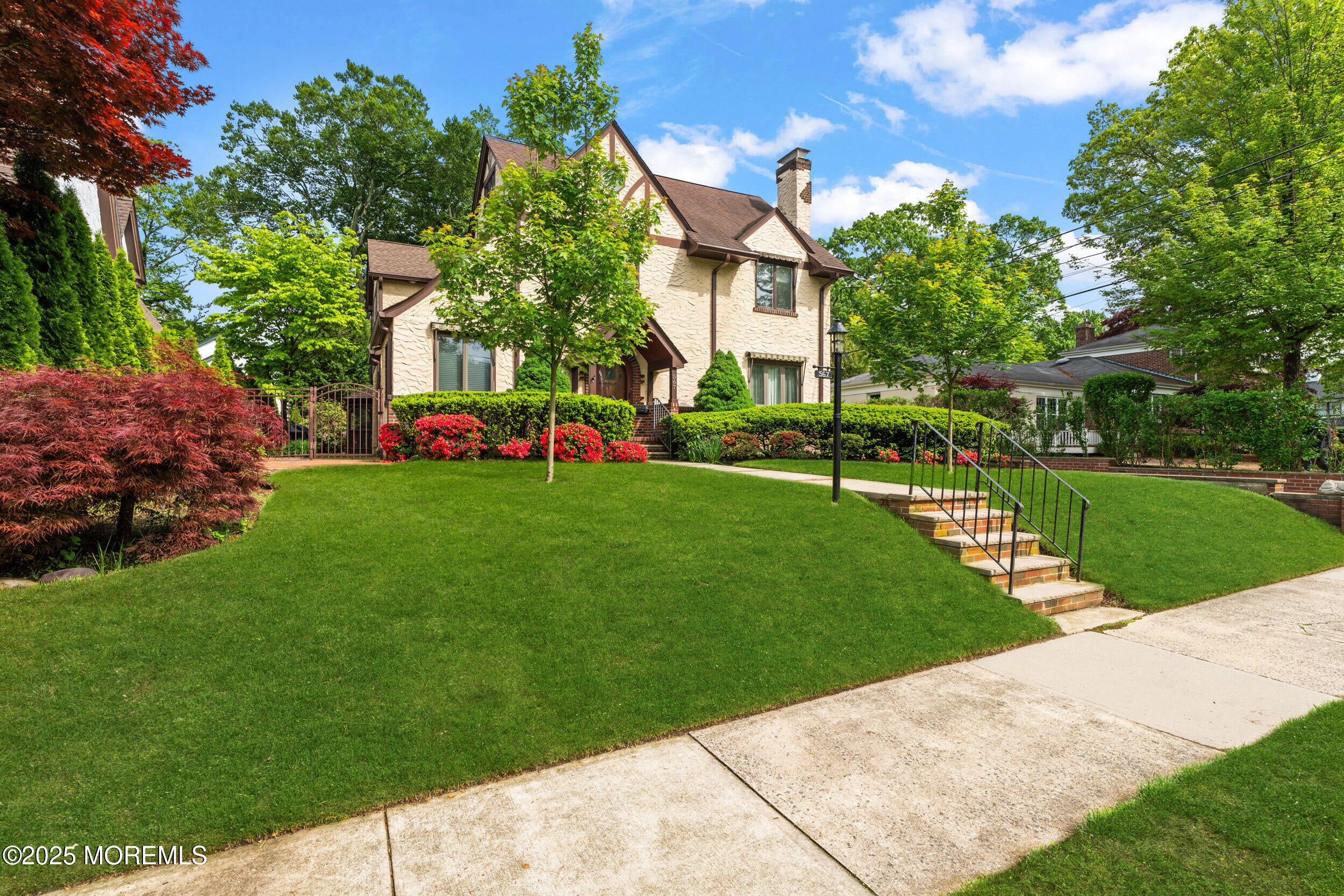 Allenhurst, New Jersey, 07711, United States, 6 Bedrooms Bedrooms, ,4 BathroomsBathrooms,Residential,For Sale,1977688
