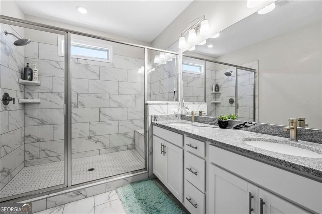 Peachtree Corners, Georgia, 30092, United States, 3 Bedrooms Bedrooms, ,4 BathroomsBathrooms,Residential,For Sale,1859102