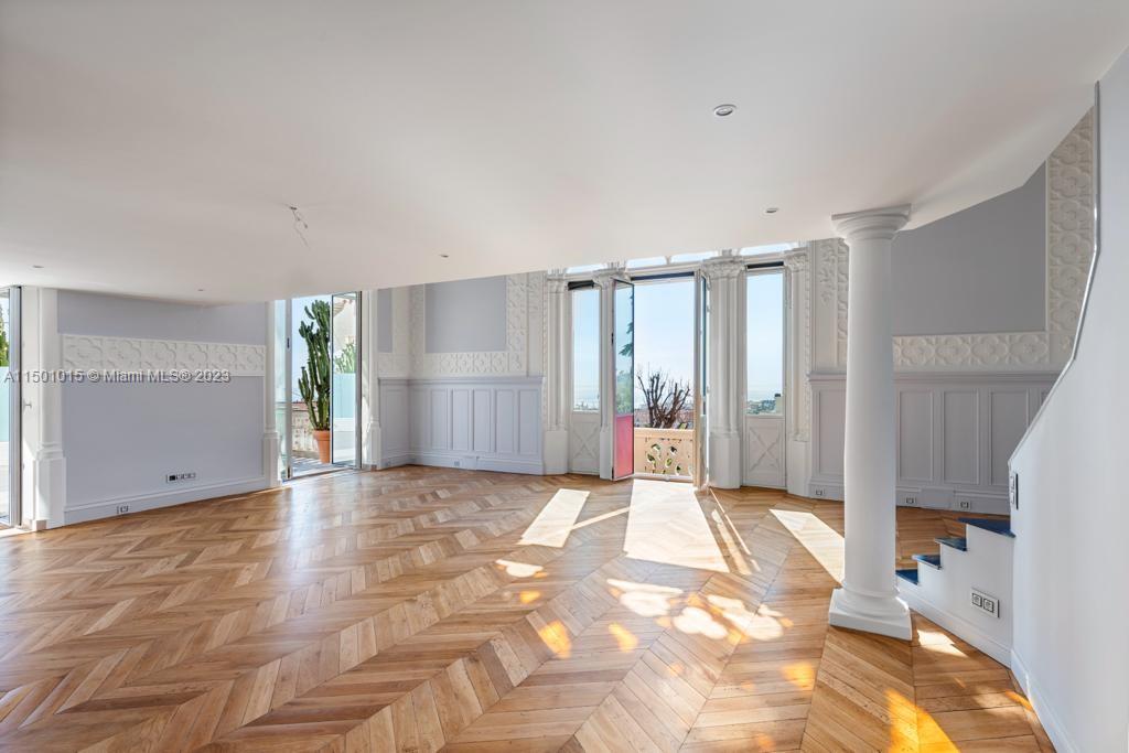 22 Avenue Du Chateau De La Tour Unit 32, Connecticut, 06000, United States, 2 Bedrooms Bedrooms, ,2 BathroomsBathrooms,Residential,For Sale,22 Avenue Du Chateau De La Tour Unit 32,1417118