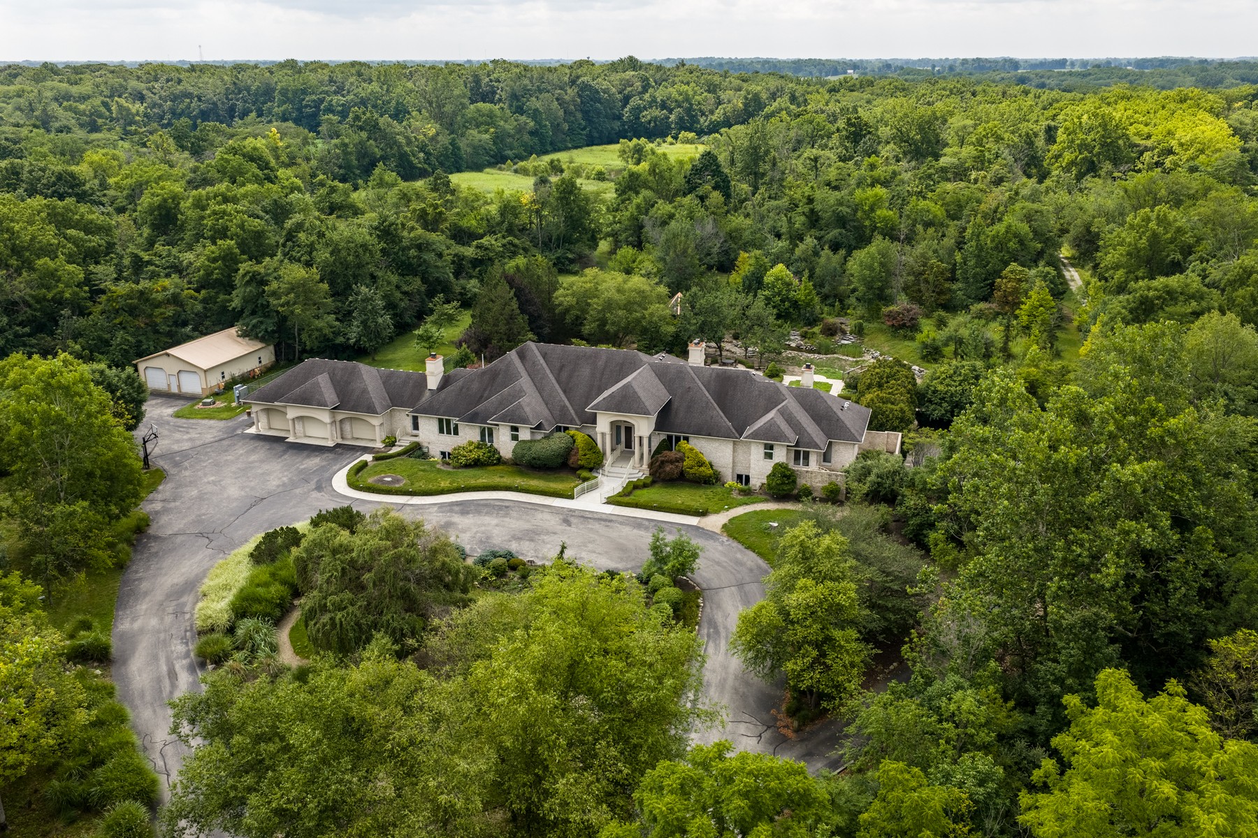  Extraordinary Custom-Built Estate Set on 116 Acres of Idyllic Beauty - 物件實景