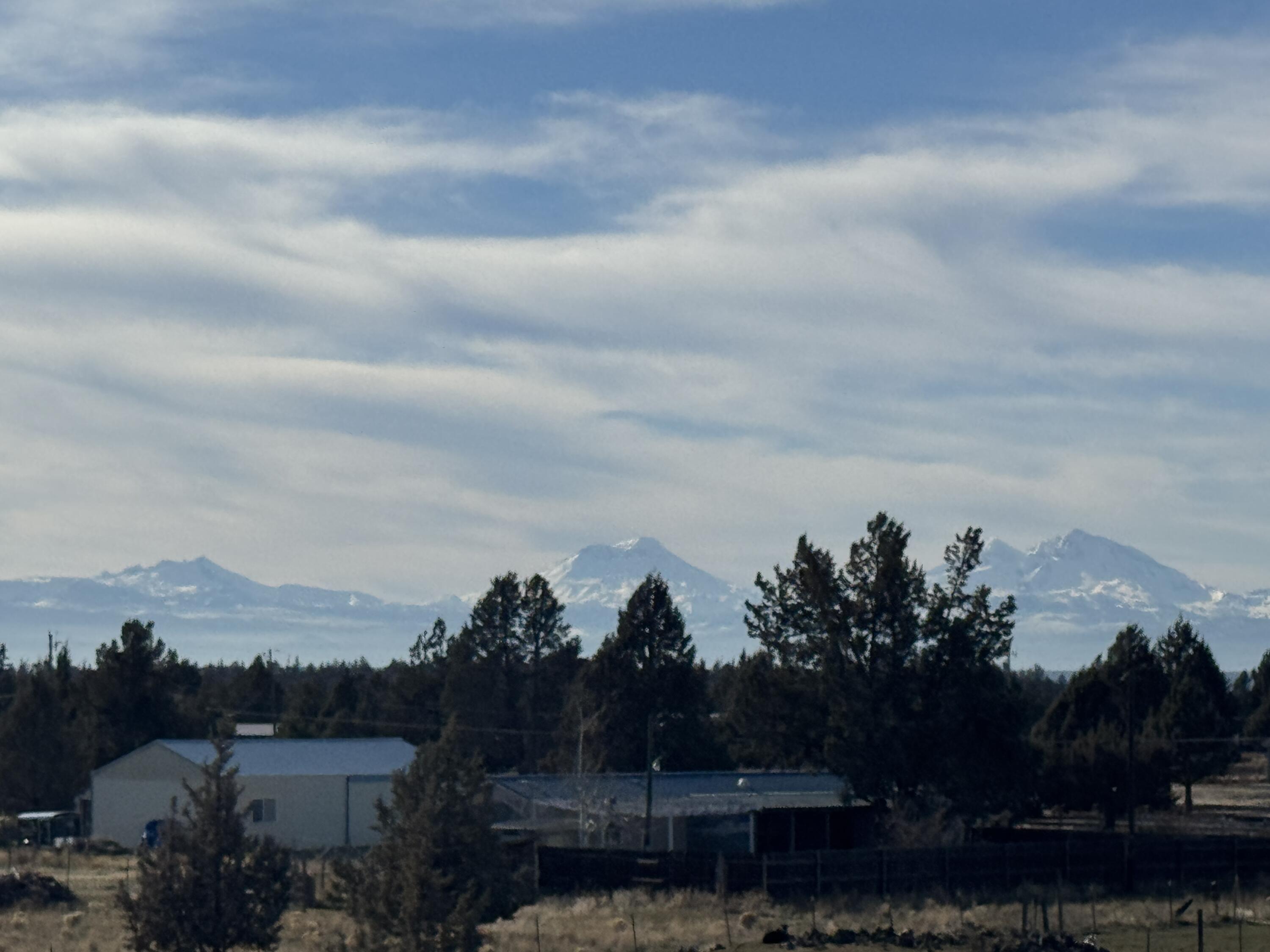 Terrebonne, Oregon, 97760, United States, 3 Bedrooms Bedrooms, ,2 BathroomsBathrooms,Residential,For Sale,2009315