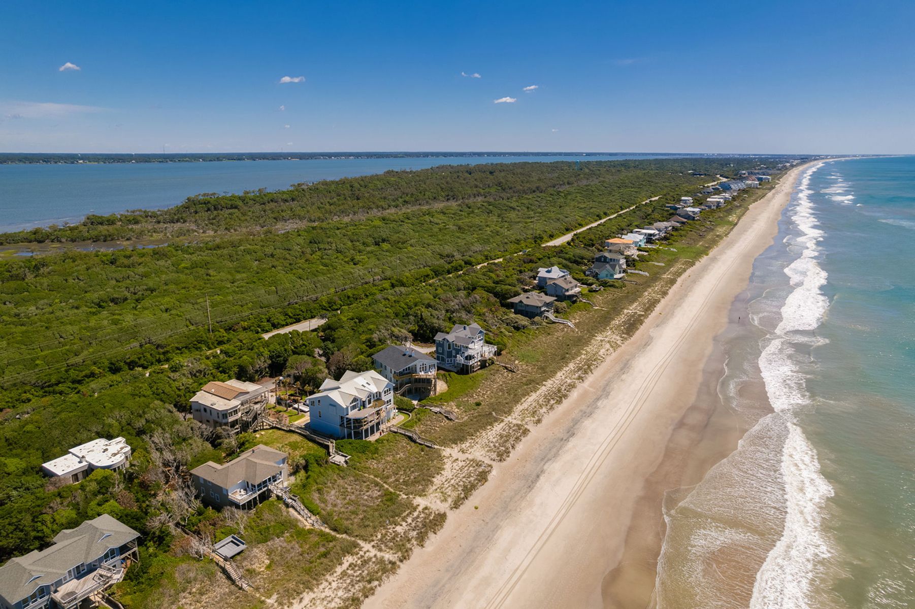  469 Maritime Place, Pine Knoll Shores, NC 28512 - 物件實景