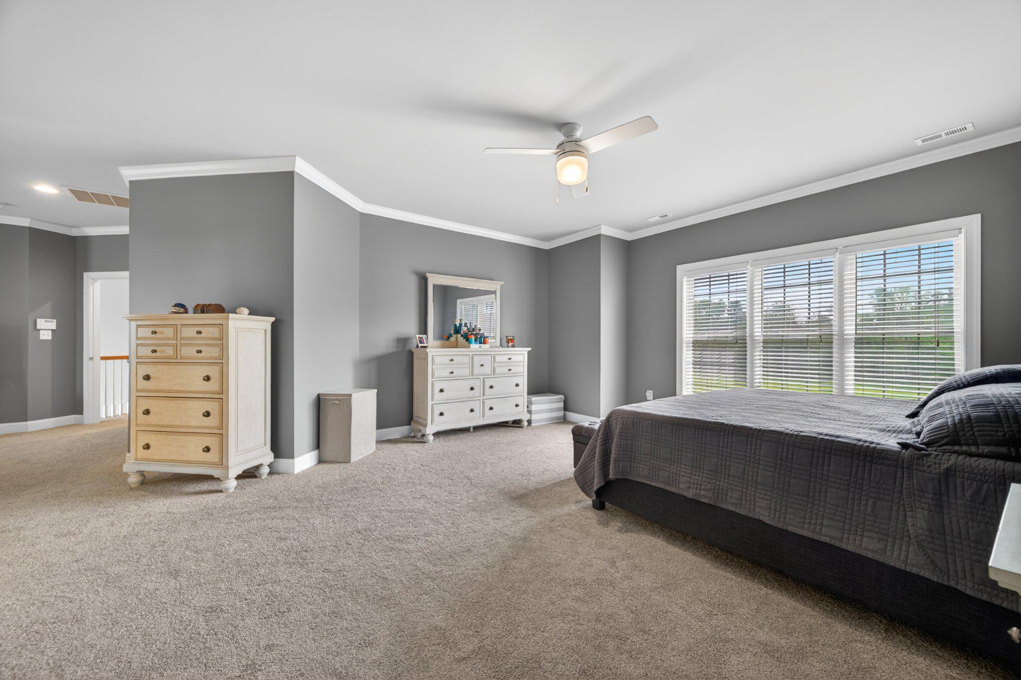 Middletown, Virginia, 22645, United States, 6 Bedrooms Bedrooms, ,6 BathroomsBathrooms,Residential,For Sale,2044764