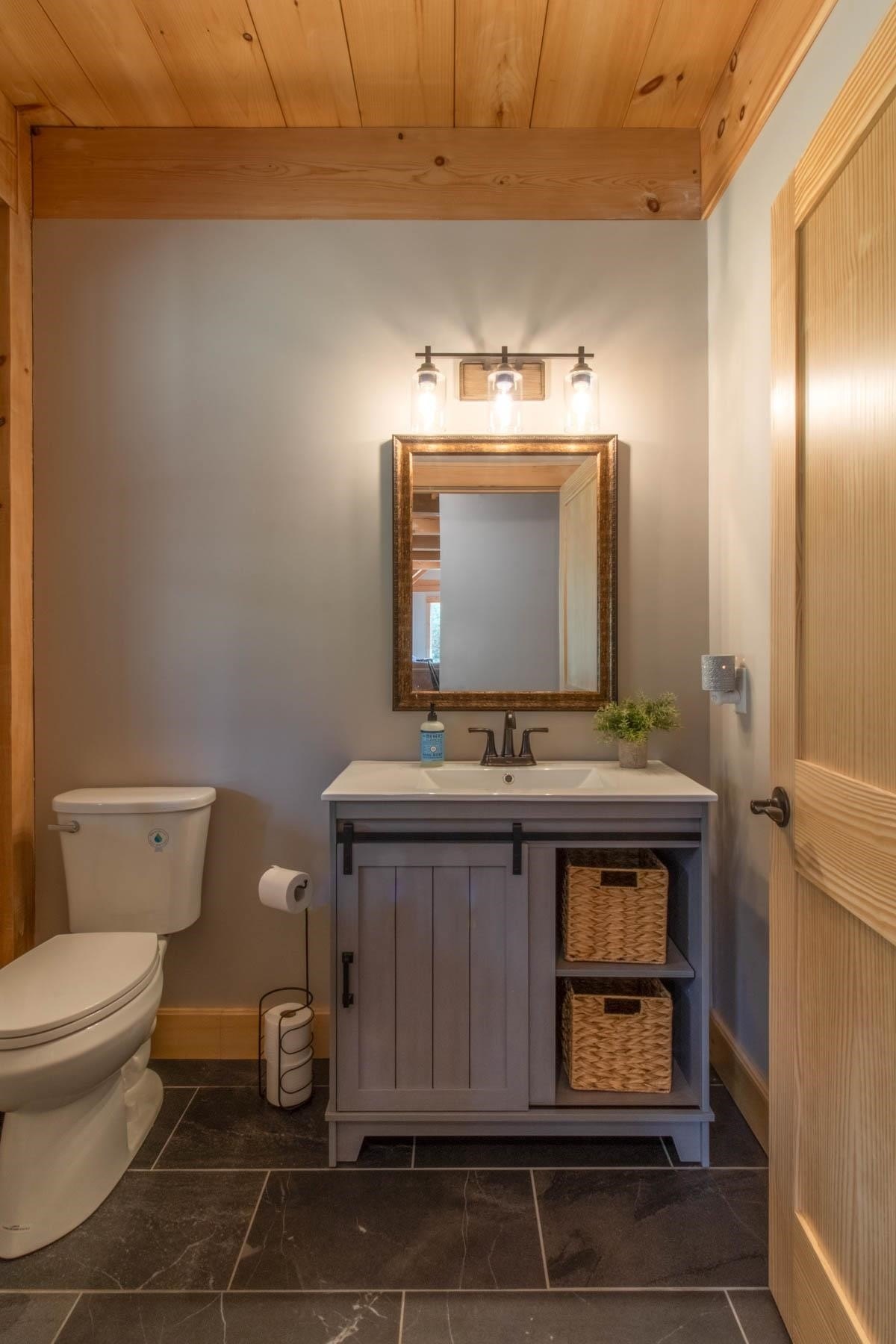 Westmore, Vermont, 05822, United States, 3 Bedrooms Bedrooms, ,3 BathroomsBathrooms,Residential,For Sale,1872949