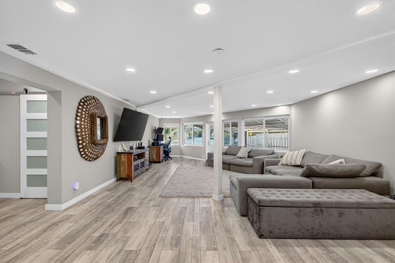 Oakland Park, Florida, 33334, United States, 3 Bedrooms Bedrooms, ,2 BathroomsBathrooms,Residential,For Sale,1986297