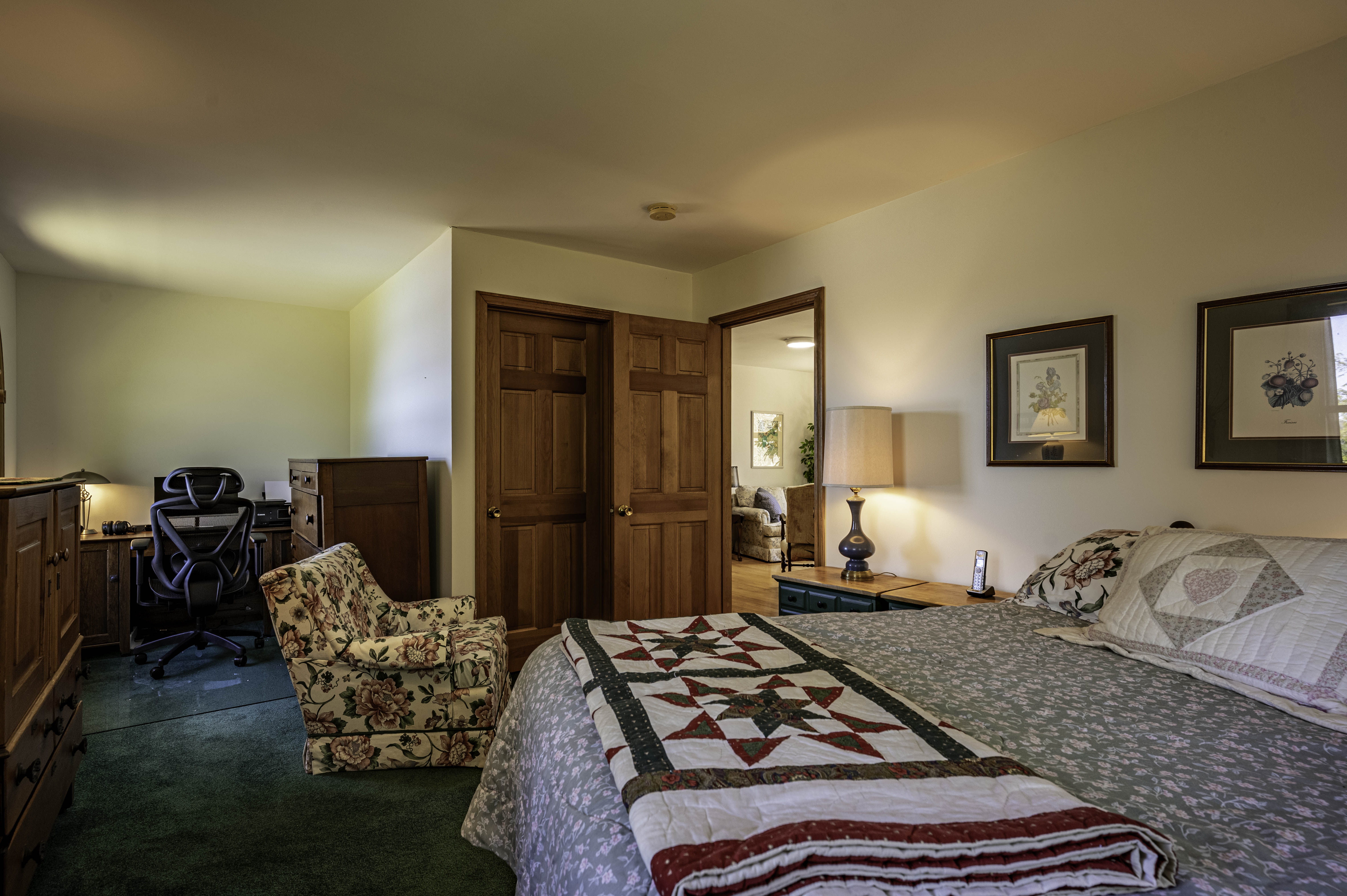  Fourth Lake Beauty with Sandy Shoreline - 物件實景