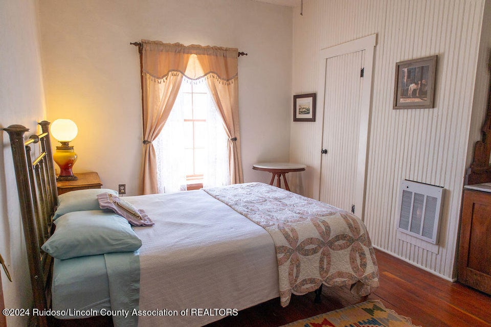 Lincoln, New Mexico, 88338, United States, 7 Bedrooms Bedrooms, ,9 BathroomsBathrooms,Residential,For Sale,1974977