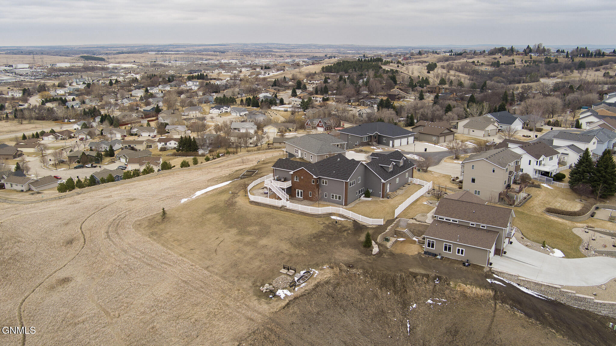 Bismarck, North Dakota, 58501, United States, 4 Bedrooms Bedrooms, ,4 BathroomsBathrooms,Residential,For Sale,2038873