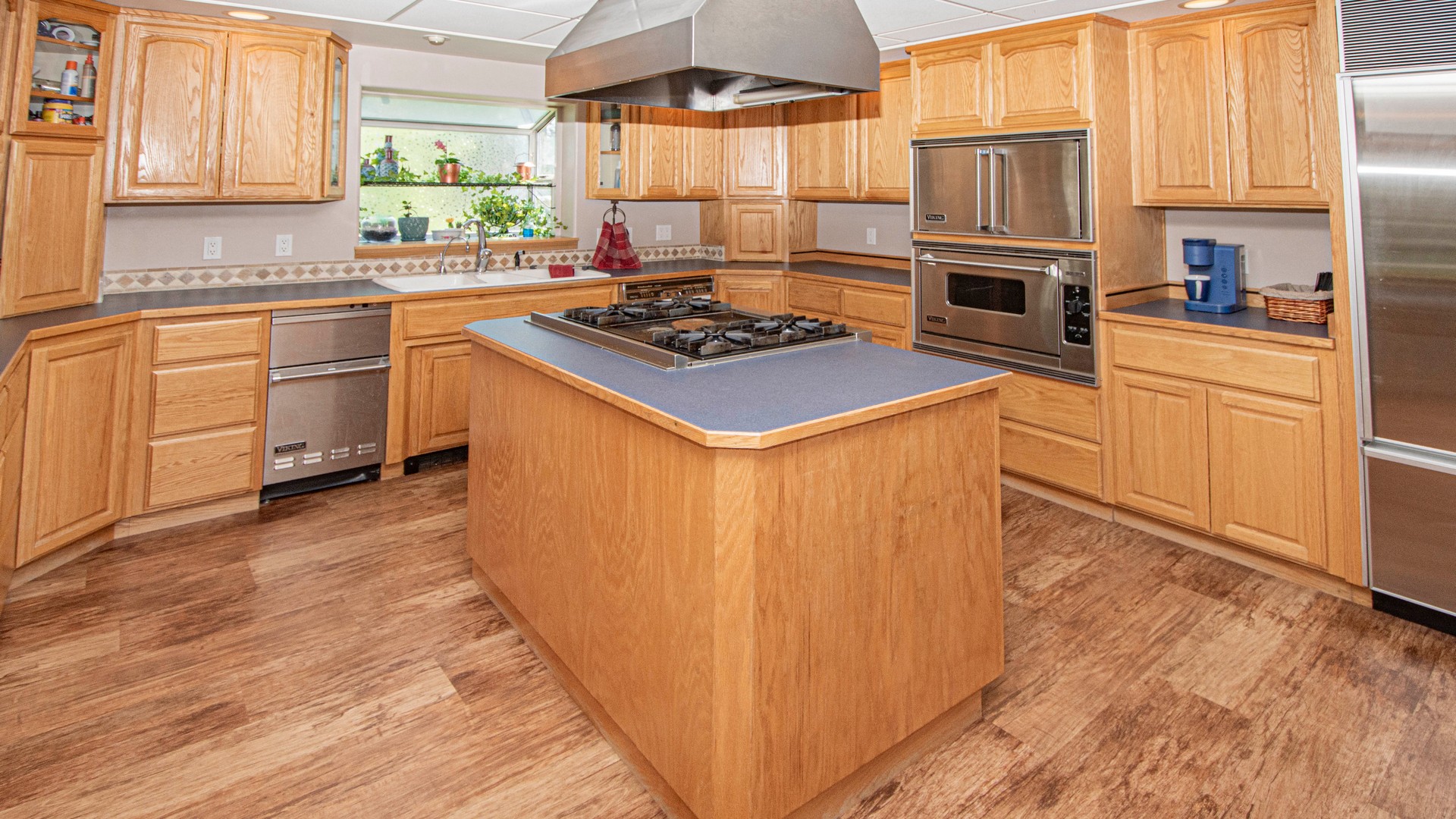Bonners Ferry, Idaho, 83805, United States, 4 Bedrooms Bedrooms, ,4 BathroomsBathrooms,Residential,For Sale,1920426