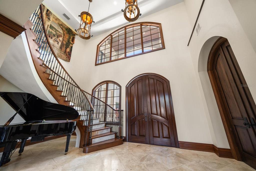 Largo, Florida, 33774, United States, 5 Bedrooms Bedrooms, ,7 BathroomsBathrooms,Residential,For Sale,1876225