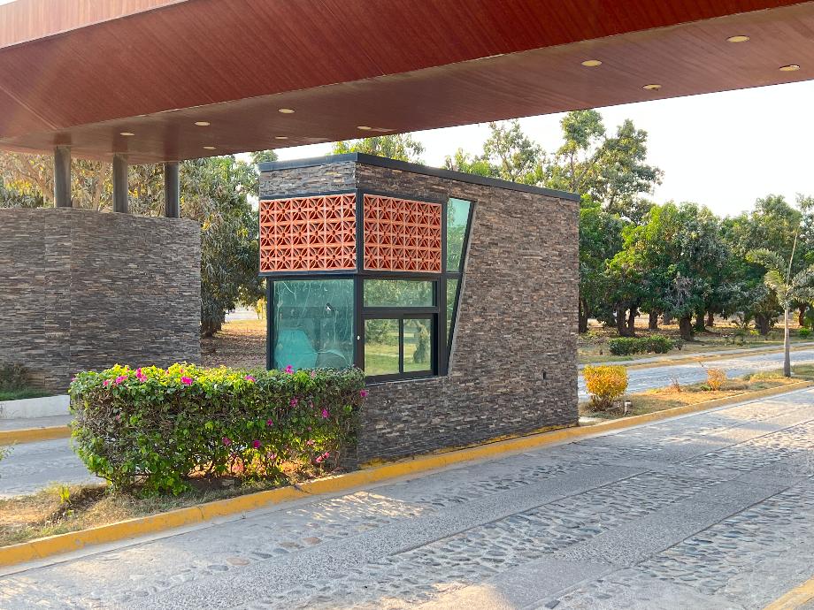 Puerto Vallarta, Jalisco, 48280, Mexico, 3 Bedrooms Bedrooms, ,2 BathroomsBathrooms,Residential,For Sale,1805578