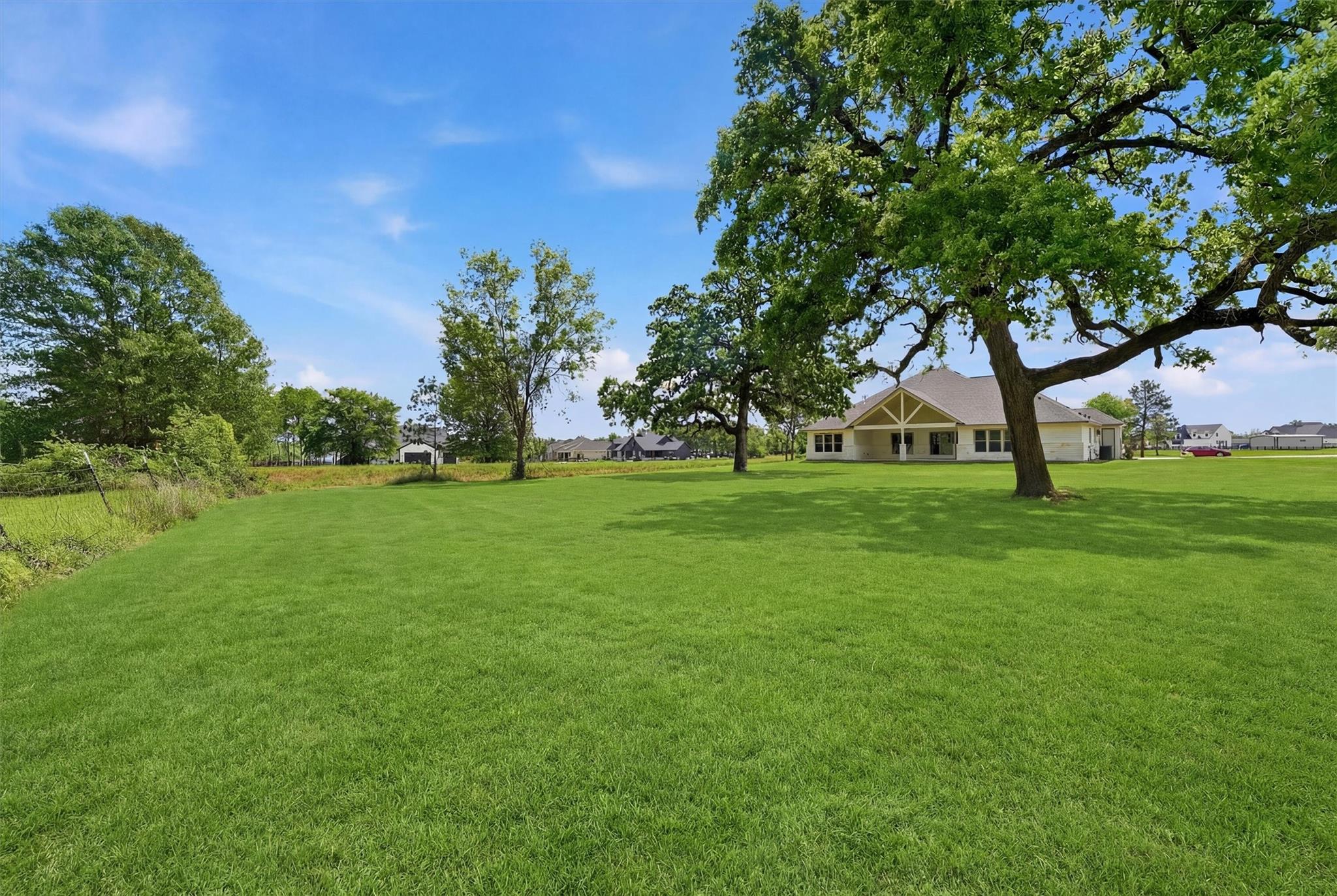 Montgomery, Texas, 77356, United States, 4 Bedrooms Bedrooms, ,5 BathroomsBathrooms,Residential,For Sale,2028408
