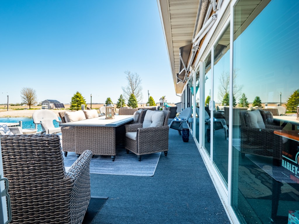 Sheffield, Iowa, 50475, United States, 3 Bedrooms Bedrooms, ,2 BathroomsBathrooms,Residential,For Sale,1976562