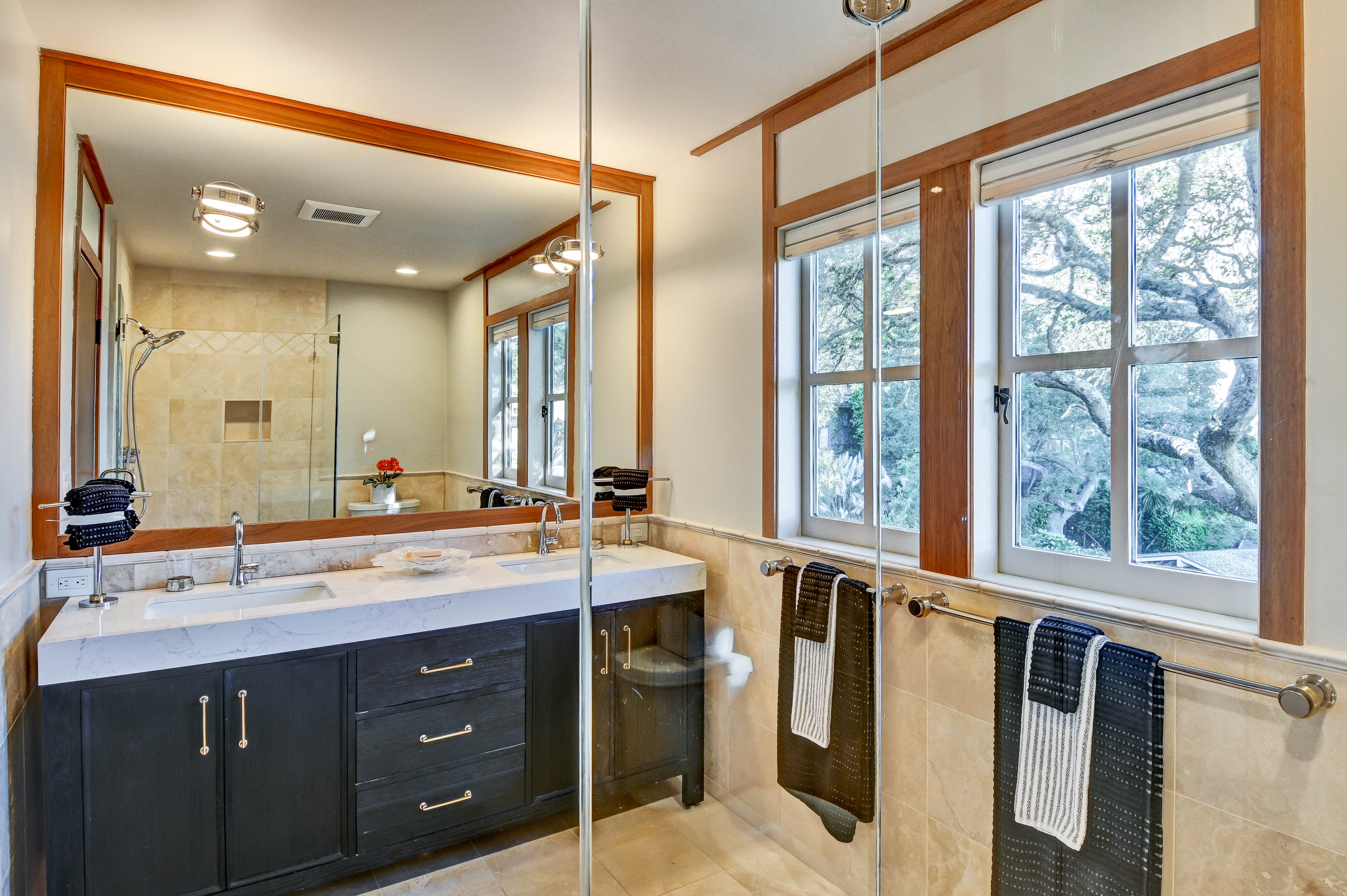  Fully Remodeled Mid Century Home in Belvedere - 物件實景