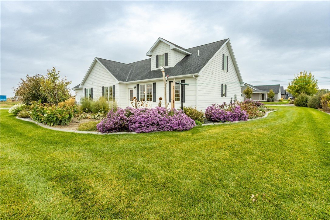 Billings, Montana, 59106, United States, 4 Bedrooms Bedrooms, ,3 BathroomsBathrooms,Residential,For Sale,1989883