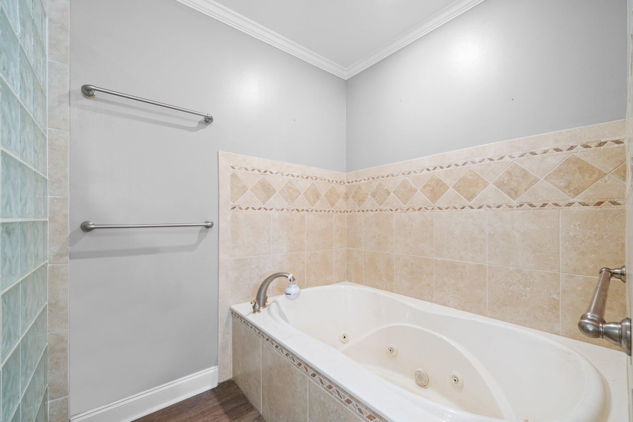 Destin, Florida, 32541, United States, 3 Bedrooms Bedrooms, ,3 BathroomsBathrooms,Residential,For Sale,1847011