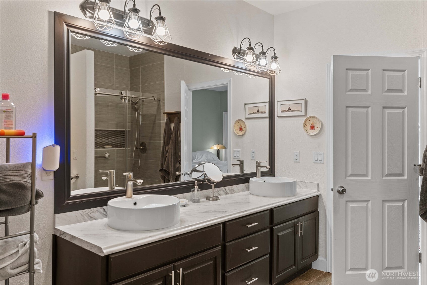 East Wenatchee, Washington, 98802, United States, 3 Bedrooms Bedrooms, ,1 BathroomBathrooms,Residential,For Sale,1818032