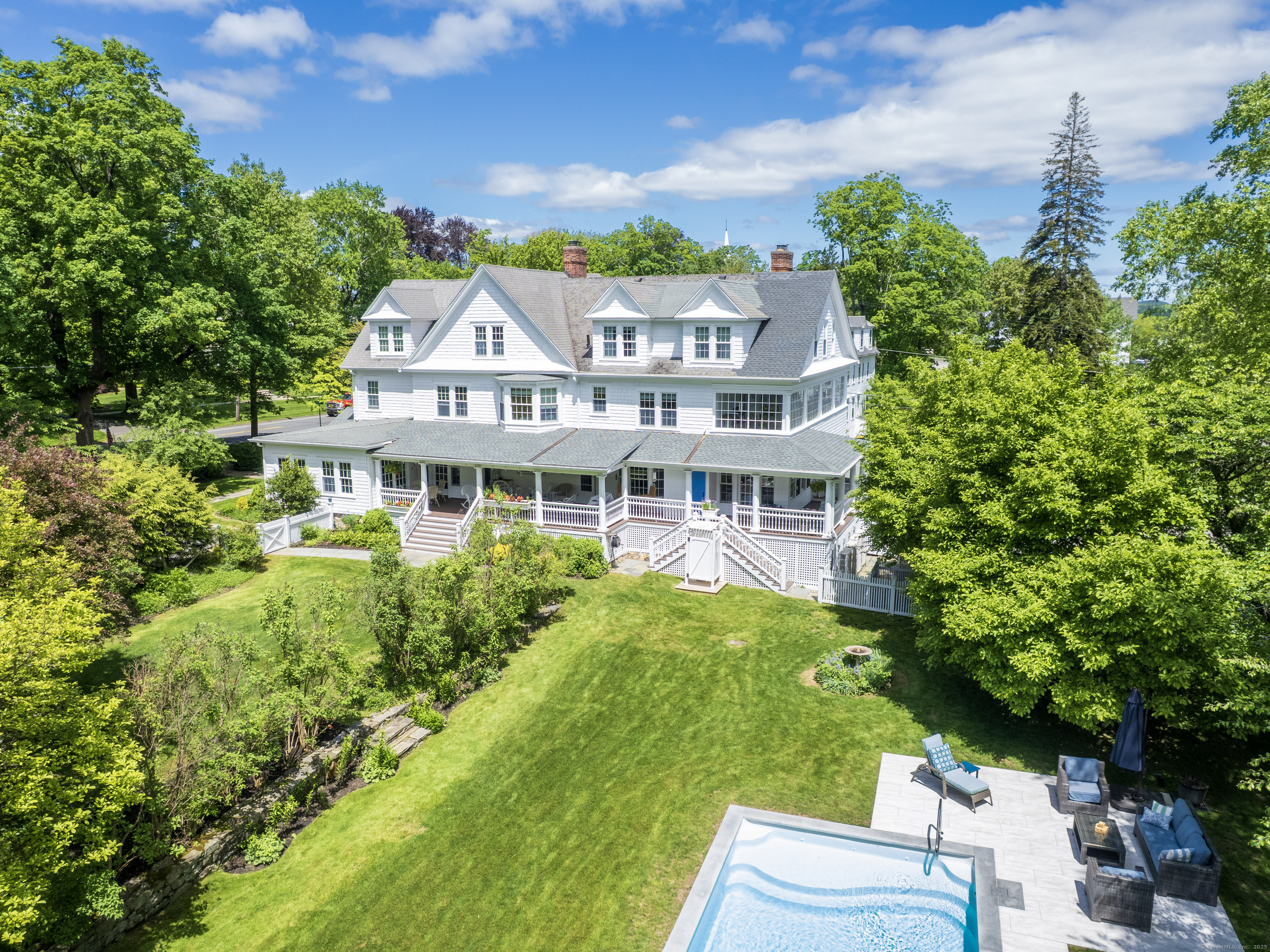 Ridgefield, Connecticut, 06877, United States, 9 Bedrooms Bedrooms, ,11 BathroomsBathrooms,Residential,For Sale,1846977