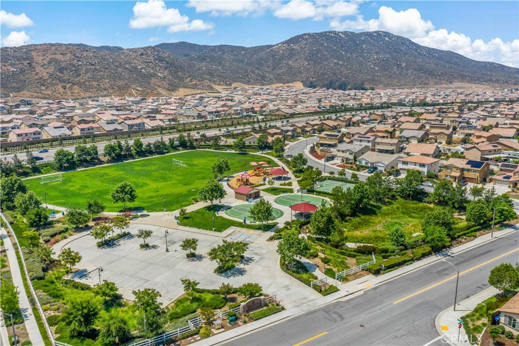 Winchester, California, 92596, United States, 3 Bedrooms Bedrooms, ,2 BathroomsBathrooms,Residential,For Sale,1980680