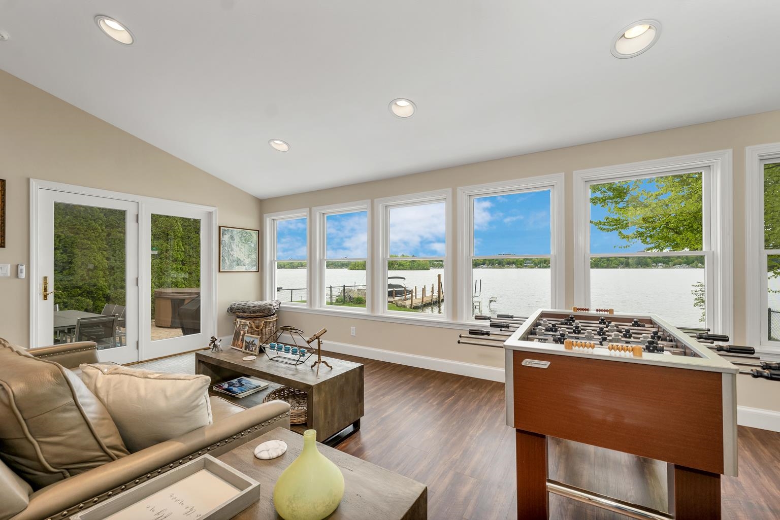Laconia, New Hampshire, 03246, United States, 5 Bedrooms Bedrooms, ,3 BathroomsBathrooms,Residential,For Sale,1826870